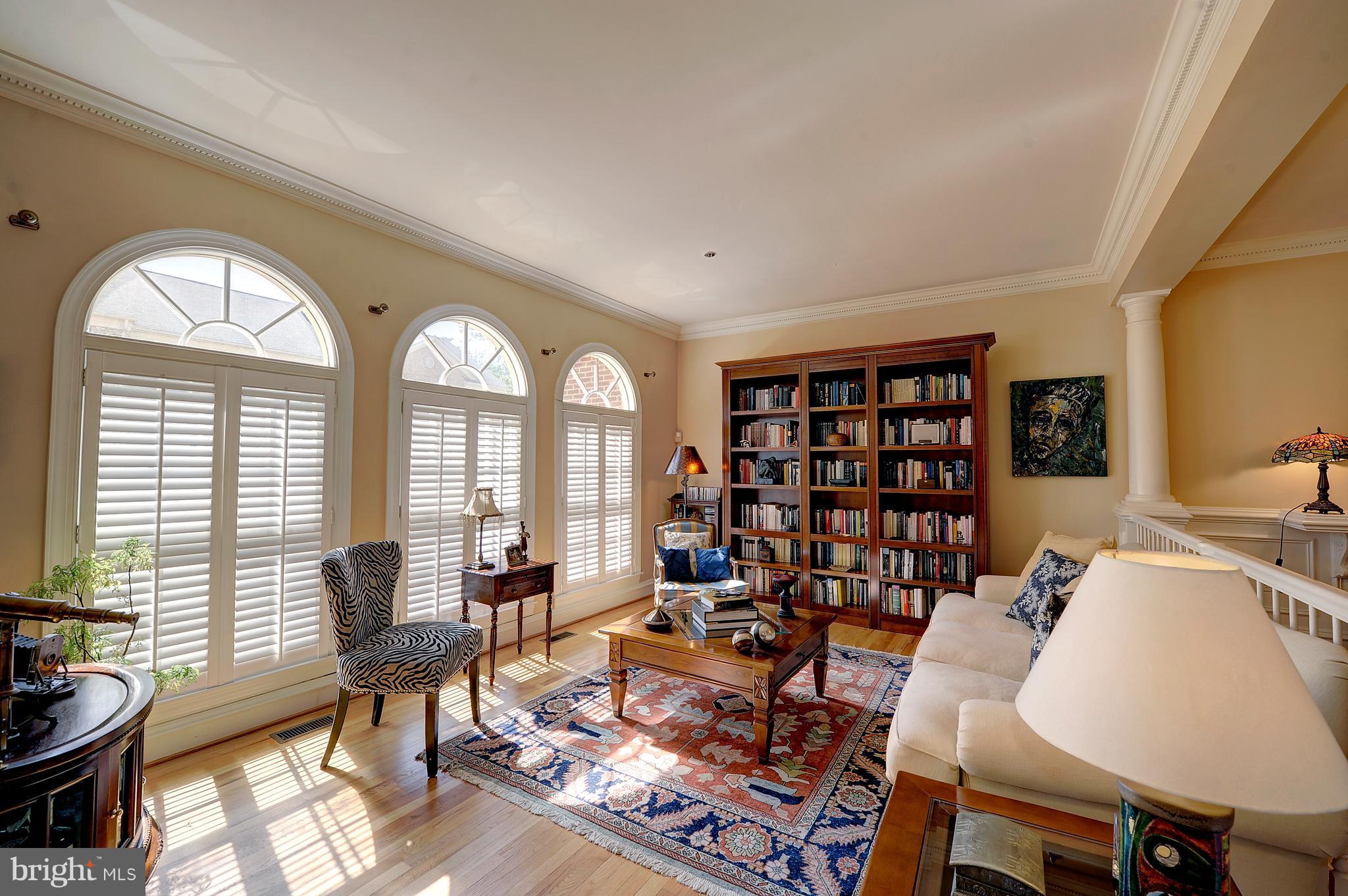 WHITLEY PARK CONDOMINIUM - Residential Lease