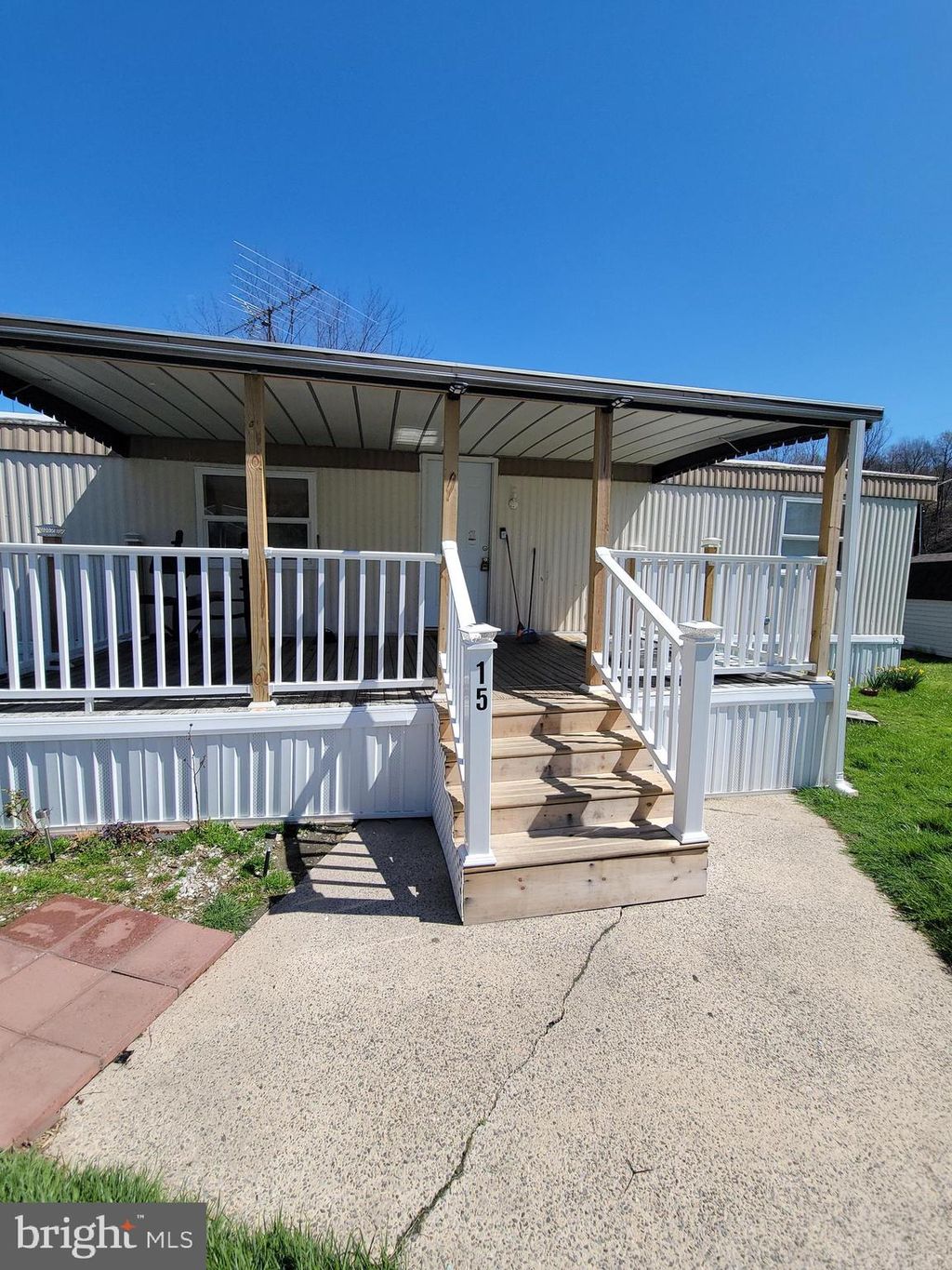 Photo of 15 Parkview Drive, WILLOW STREET, PA 17584 (MLS # PALA2086670)