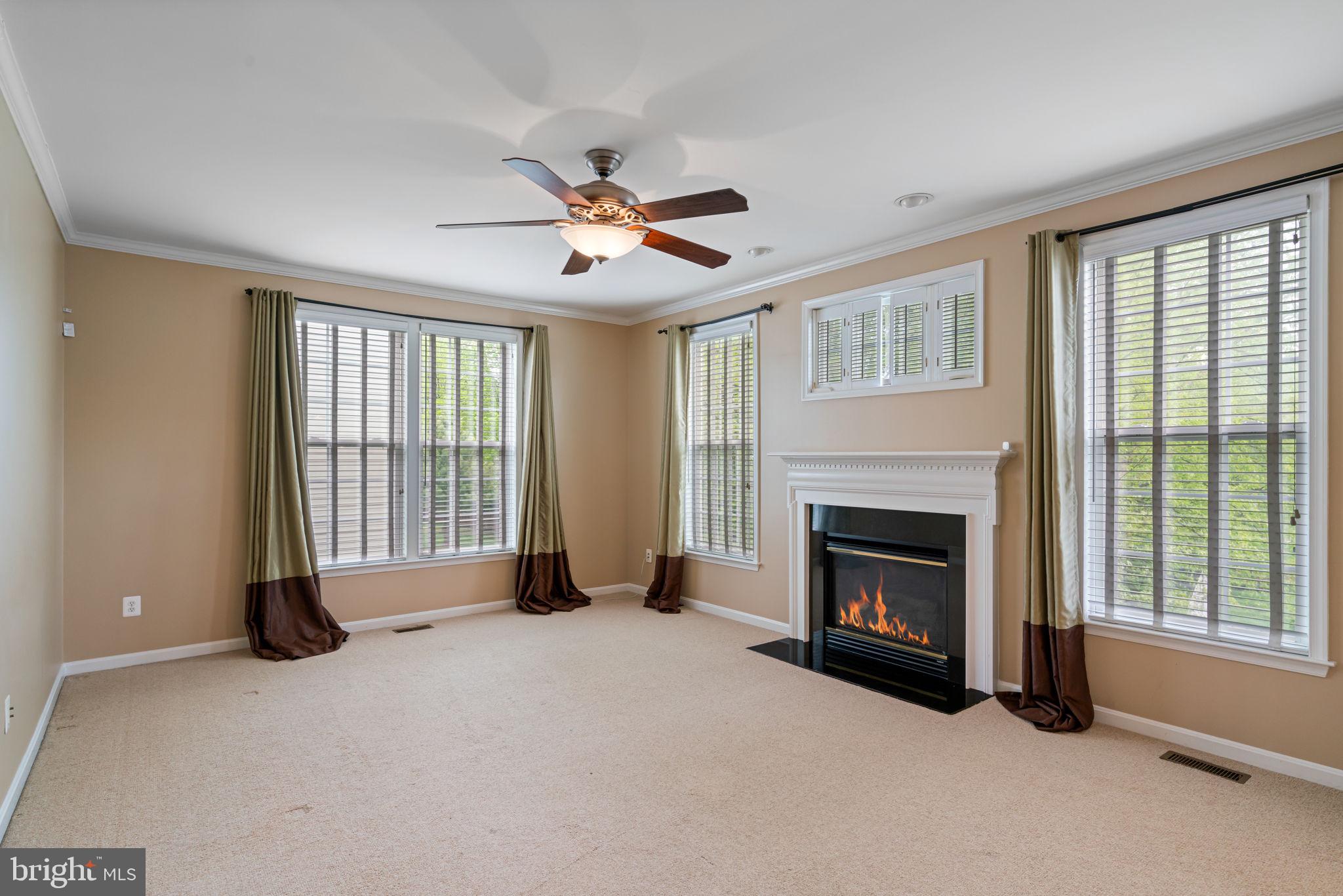 BROADLANDS SOUTH - Residential Lease