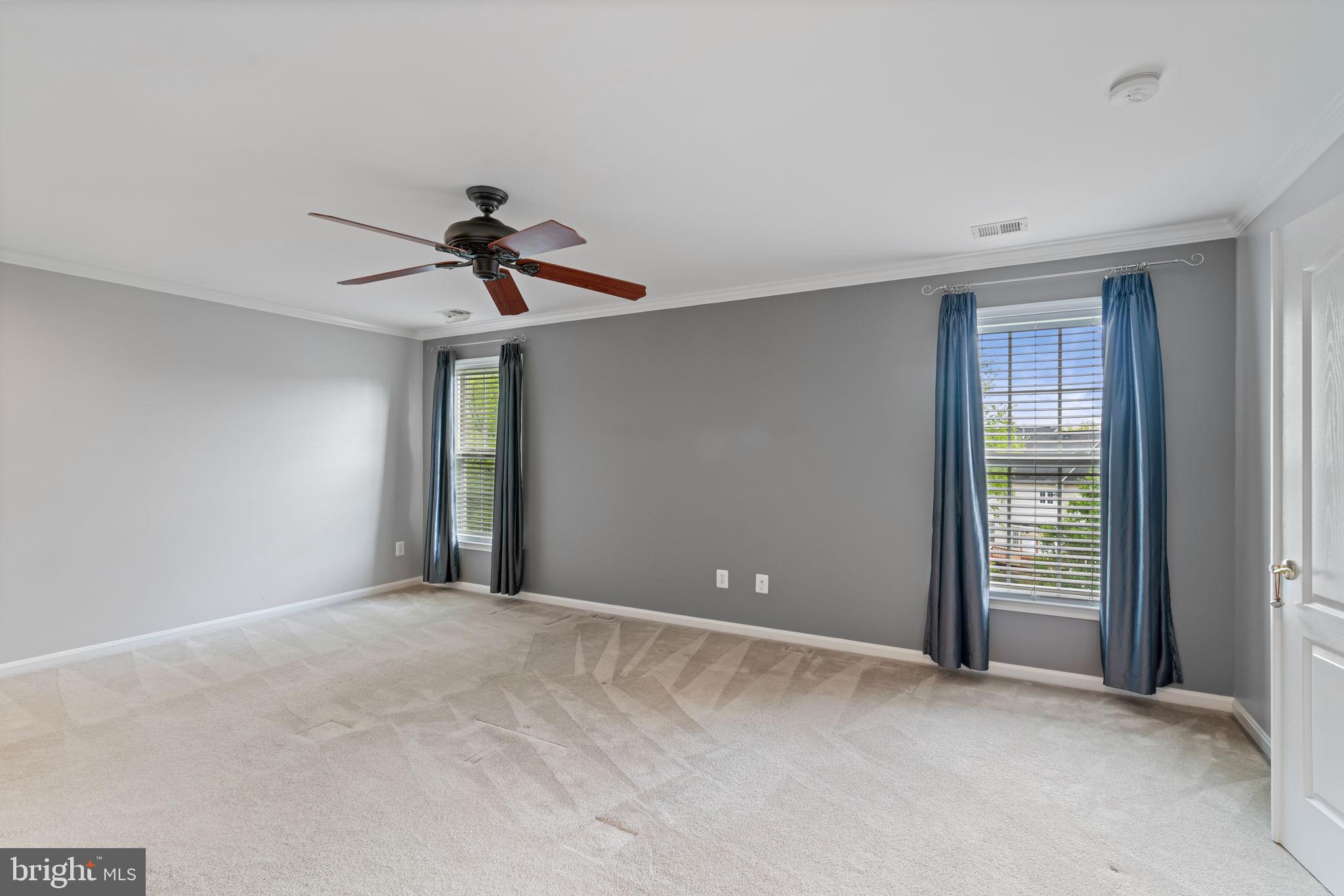 BROADLANDS SOUTH - Residential Lease