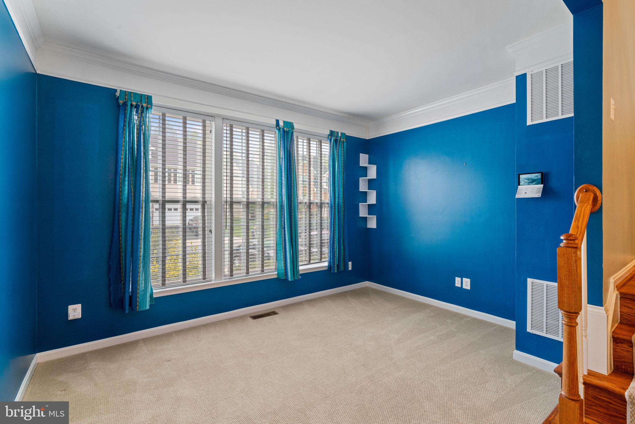 BROADLANDS SOUTH - Residential Lease