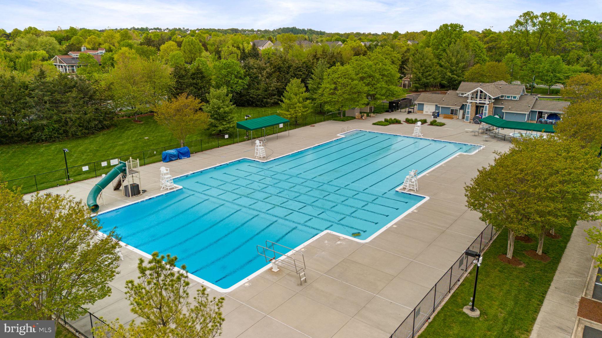 BROADLANDS SOUTH - Residential Lease