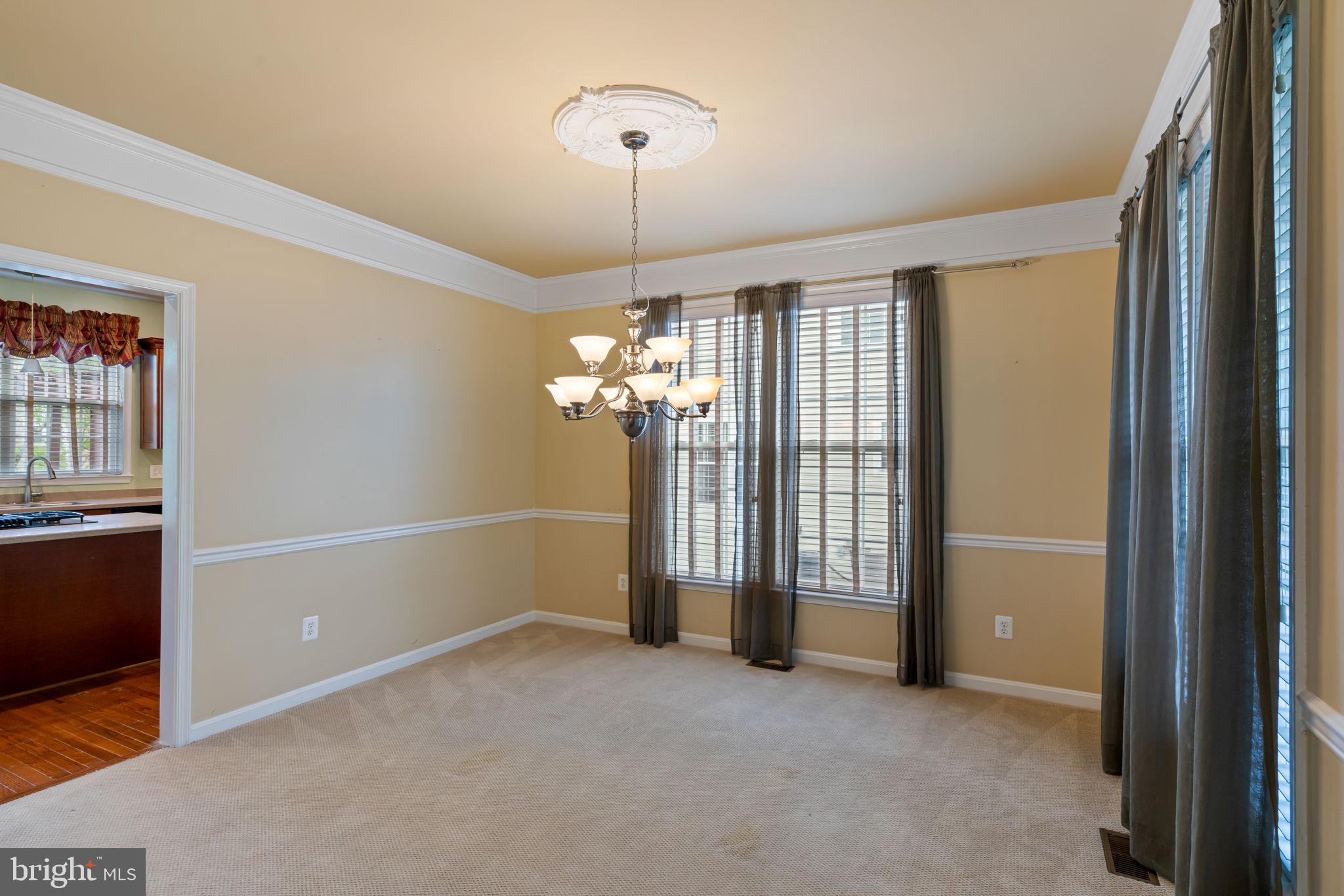 BROADLANDS SOUTH - Residential Lease