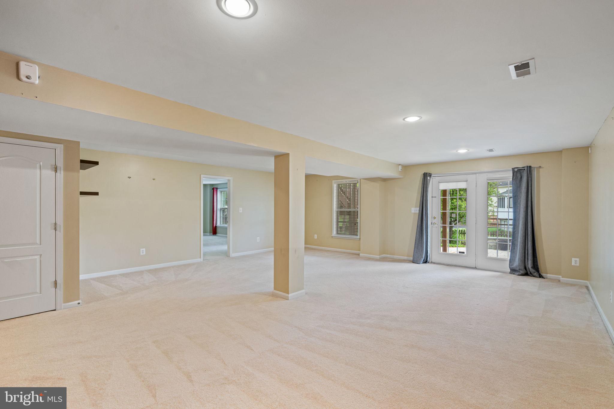 BROADLANDS SOUTH - Residential Lease