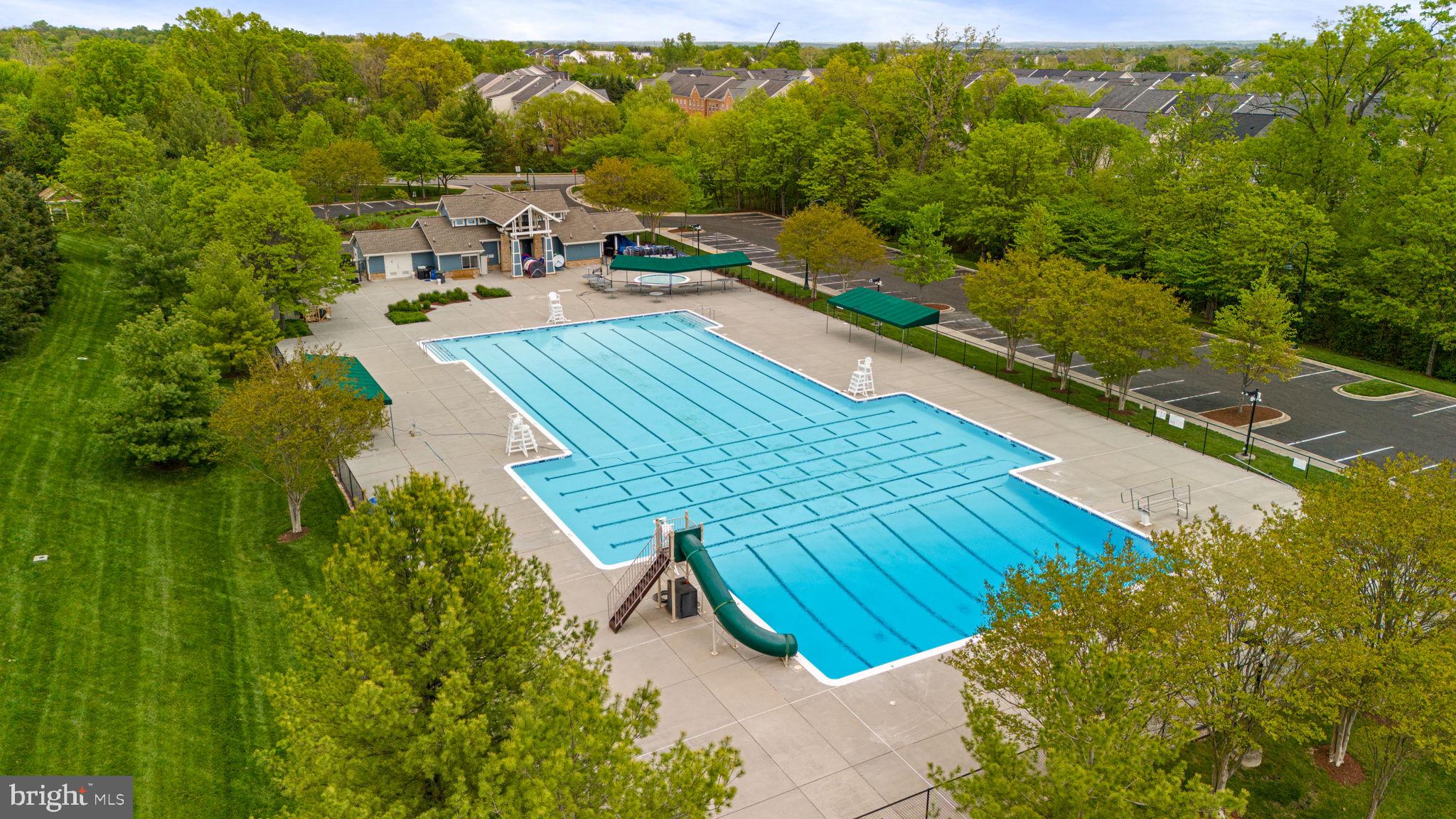 BROADLANDS SOUTH - Residential Lease