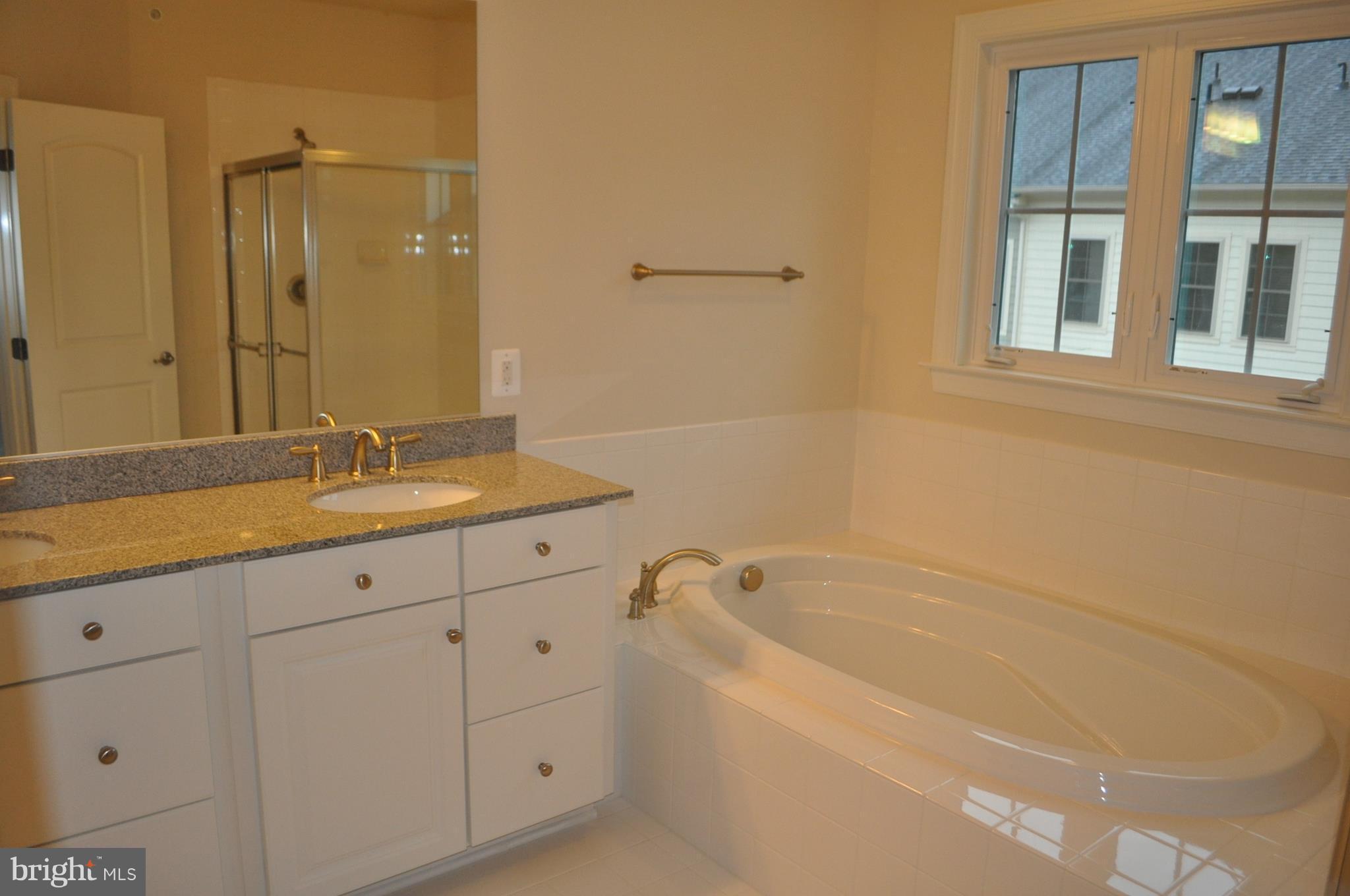 WATKINS MILL TOWN CENTER - Residential Lease