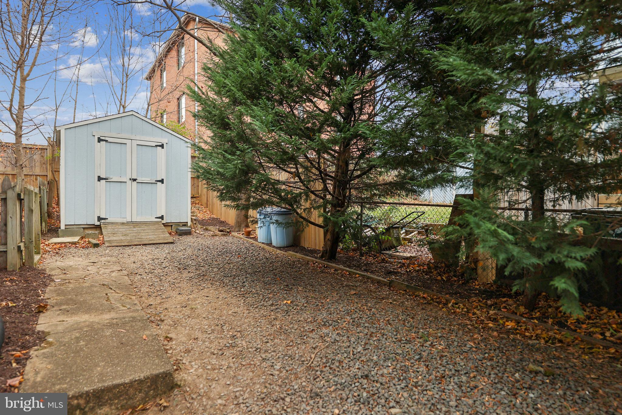 LYON PARK - Residential