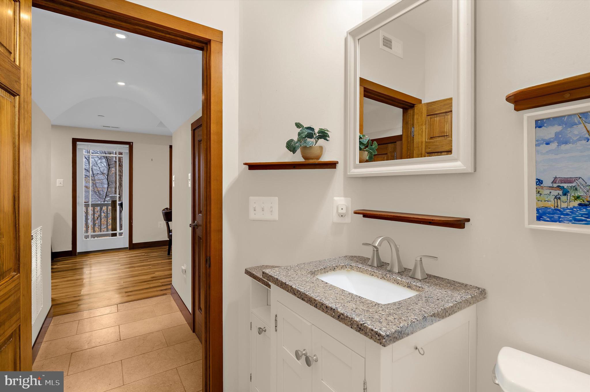 SEVERN GROVE - Residential