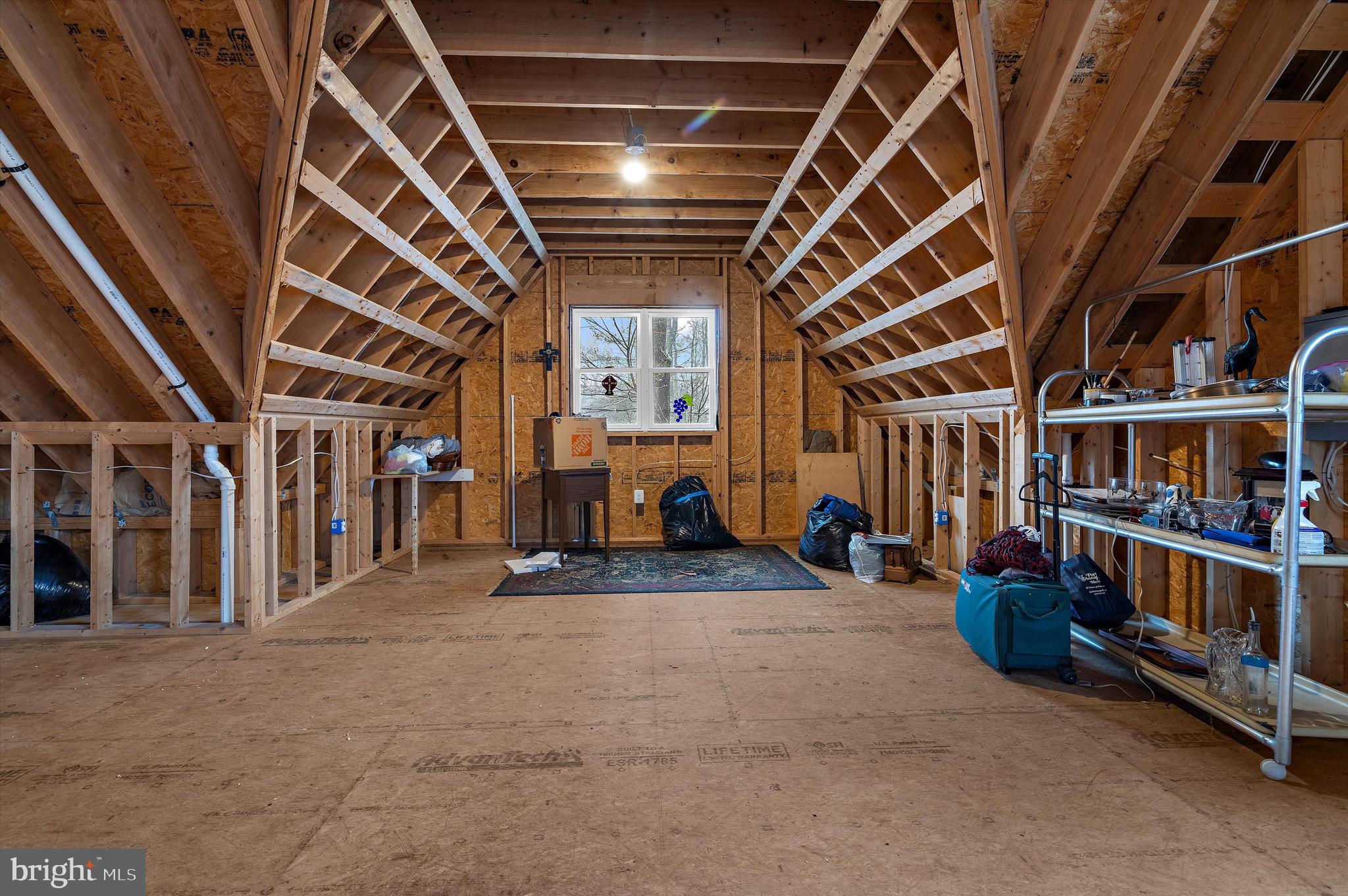 SEVERN GROVE - Residential