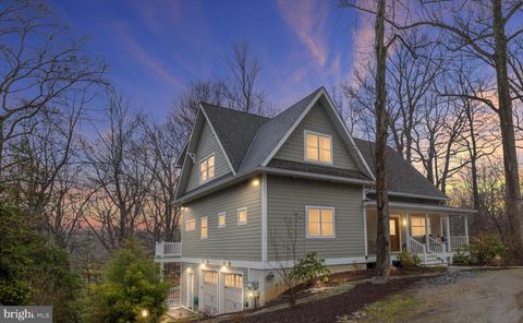 Homes For Sale - 2321 Hickory Road<br/> ANNAPOLIS, MD 21401