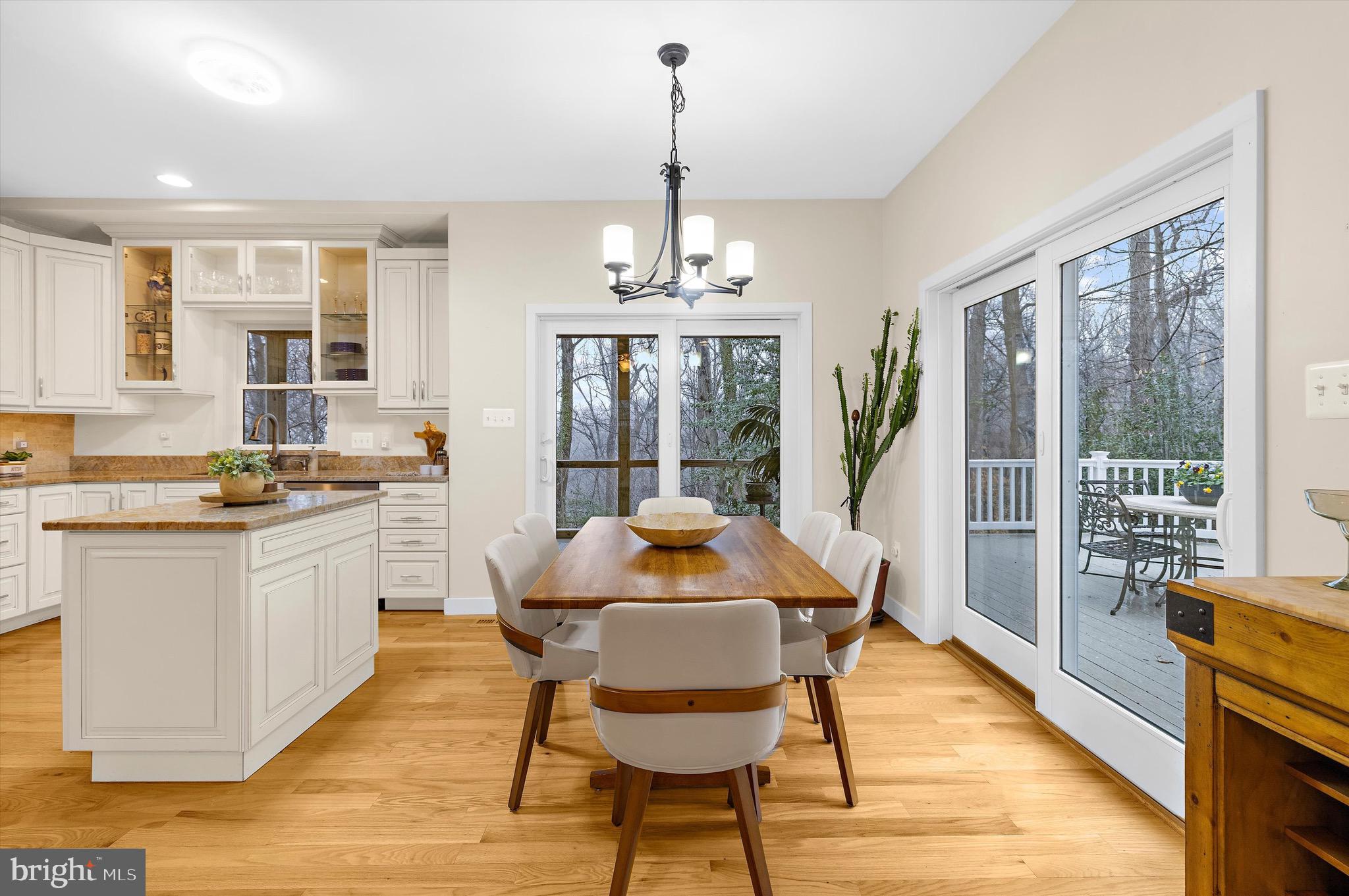 SEVERN GROVE - Residential