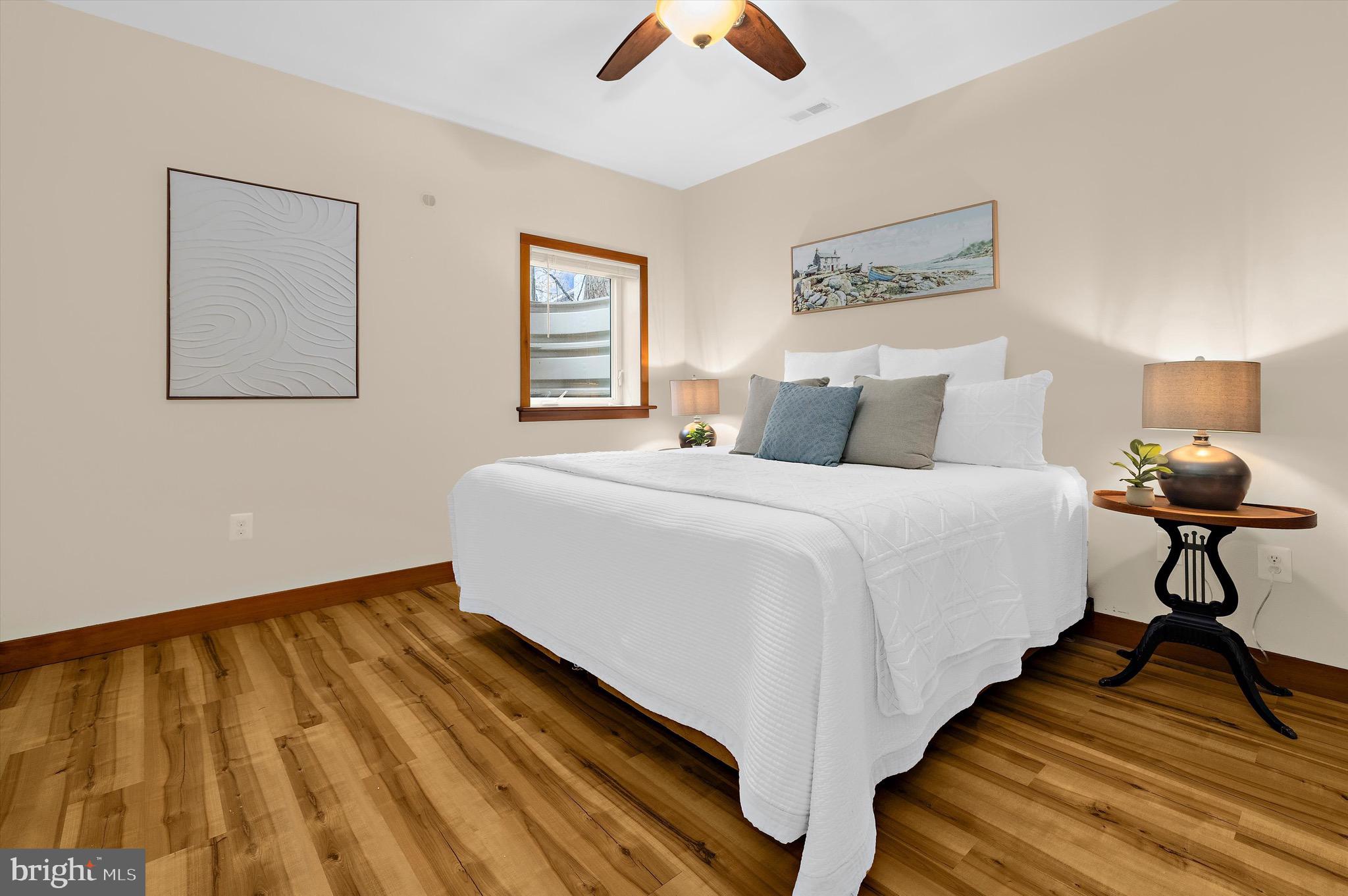 SEVERN GROVE - Residential