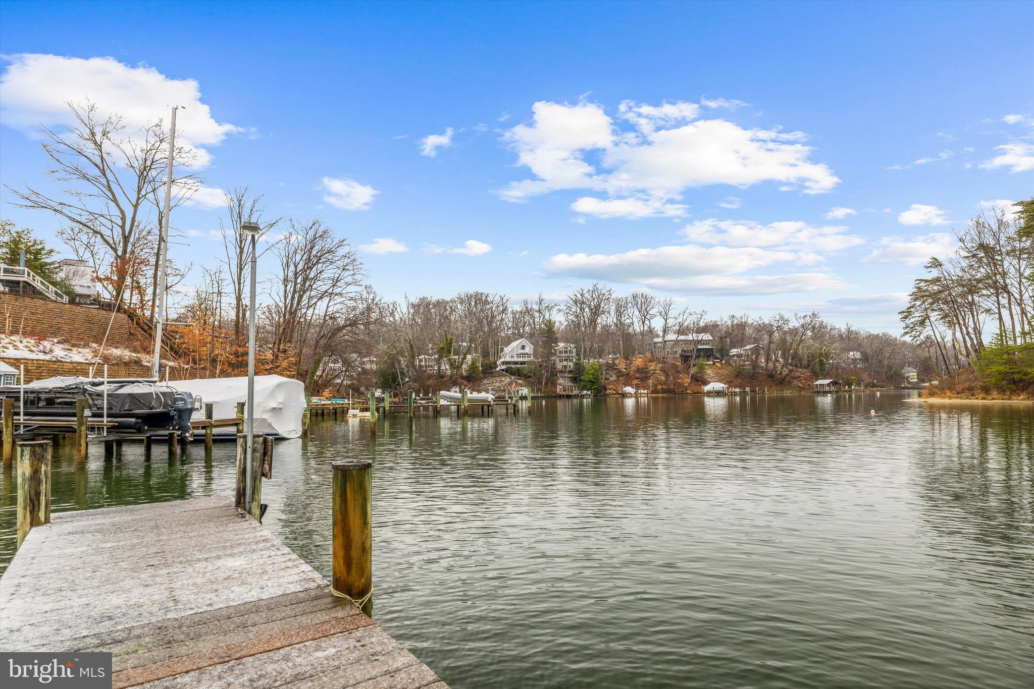 SEVERN GROVE - Residential