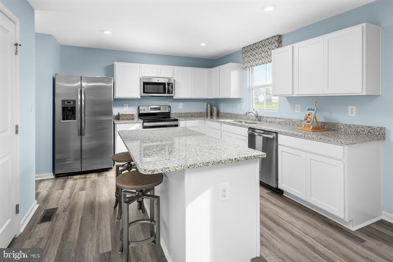 RIDGELY FOREST - Residential