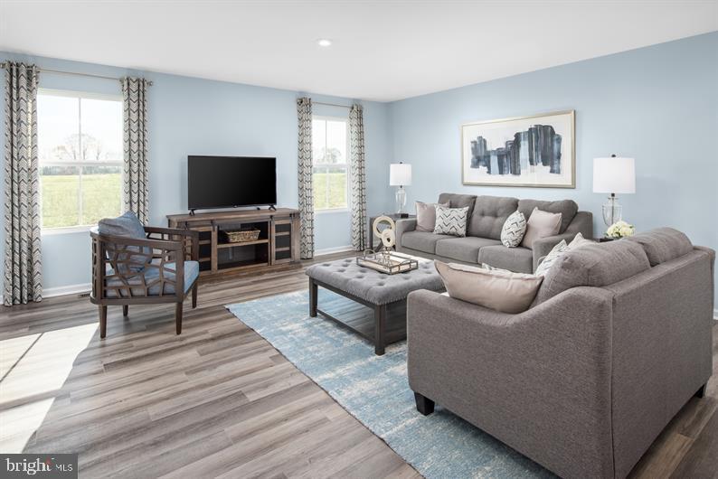 RIDGELY FOREST - Residential