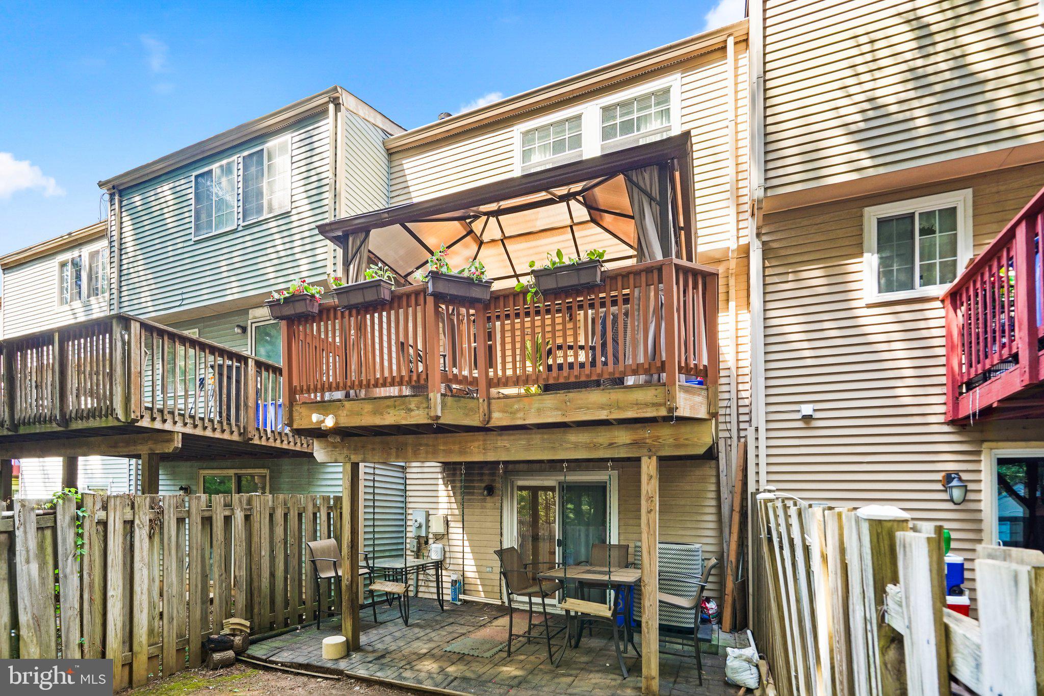 GUNNERS VIEW - Residential