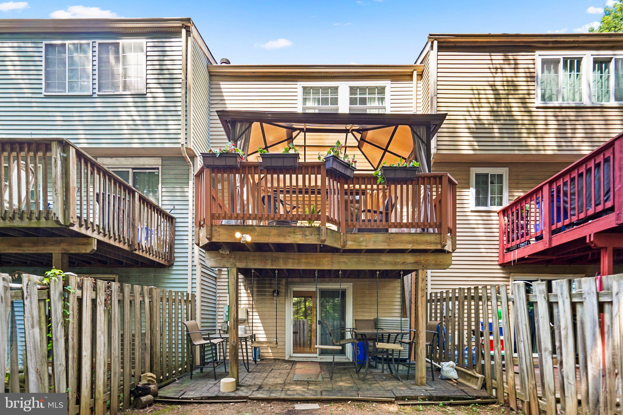 GUNNERS VIEW - Residential