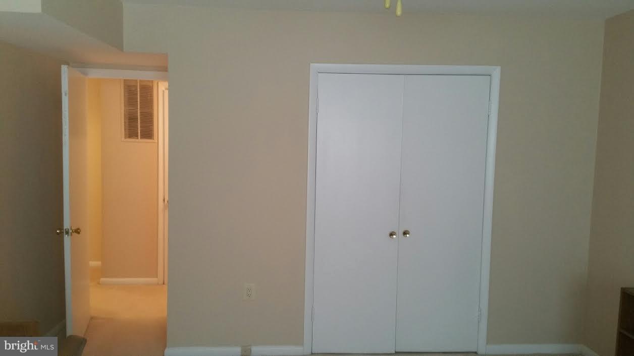 FOXCROFT COLONY - Residential Lease