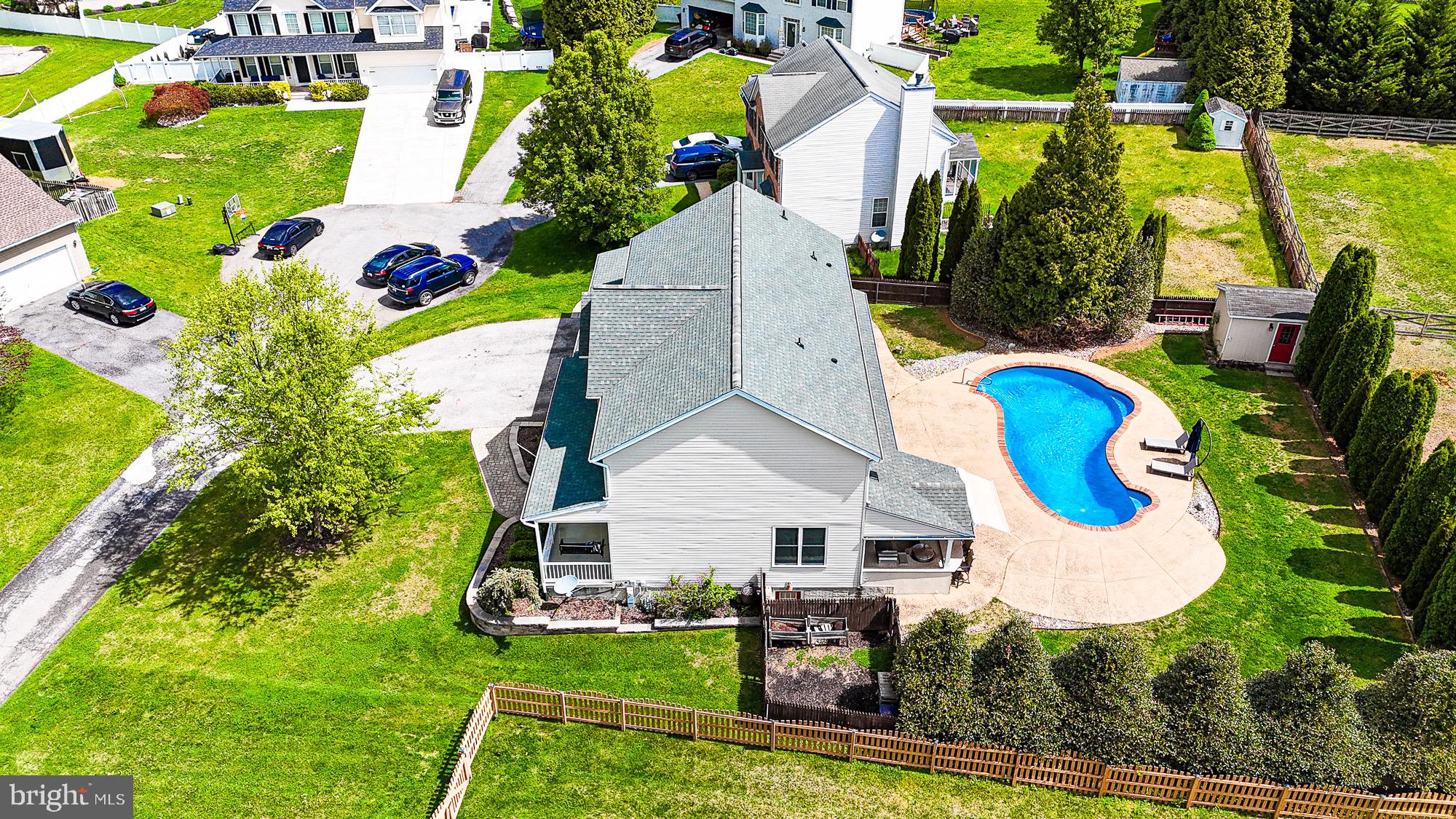 HALLIE HILL FARM - Residential