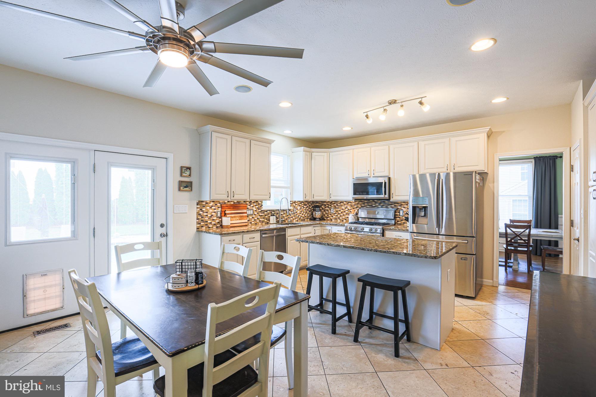 HALLIE HILL FARM - Residential