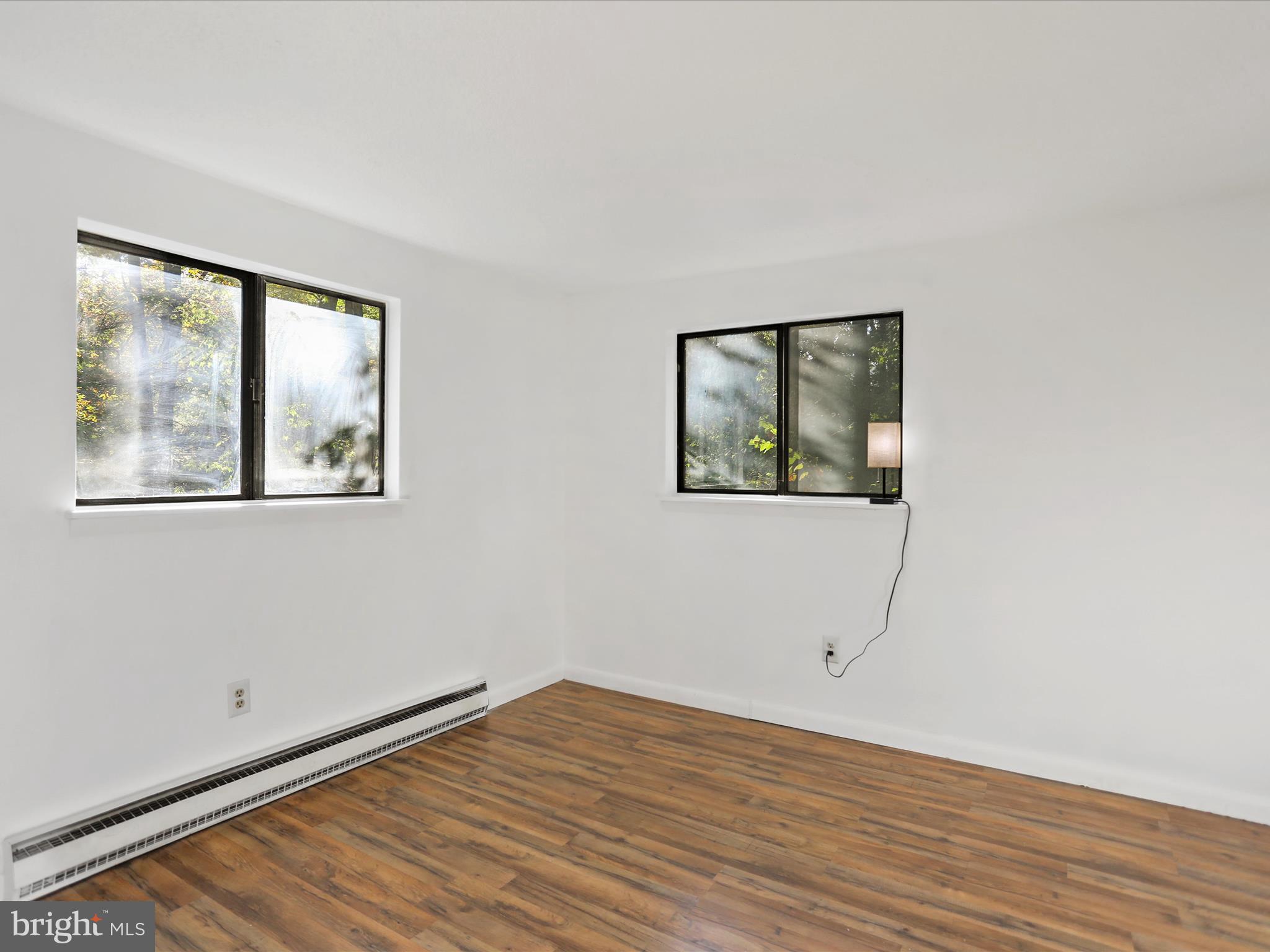 GLENWOOD FOREST - Residential