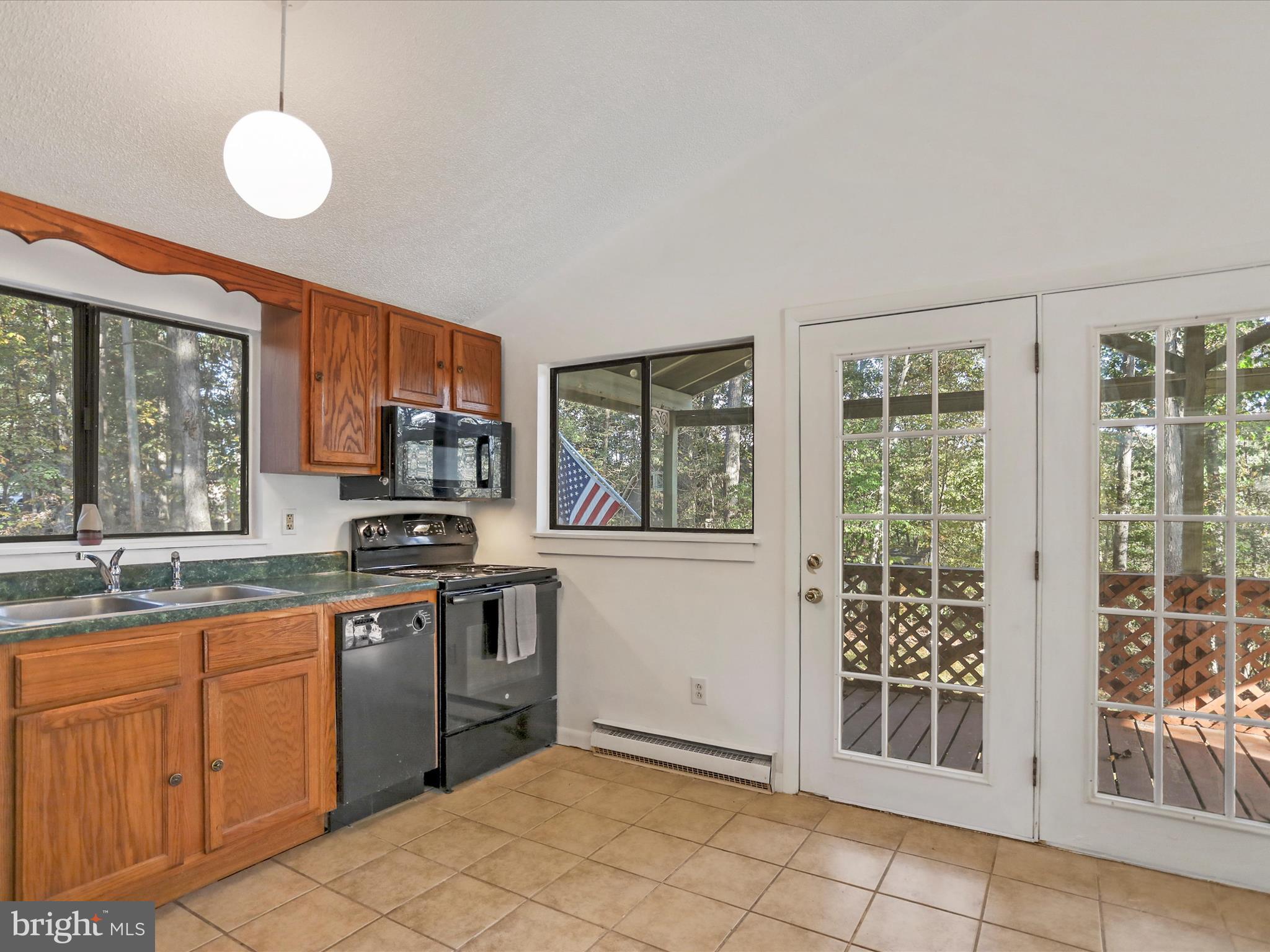 GLENWOOD FOREST - Residential