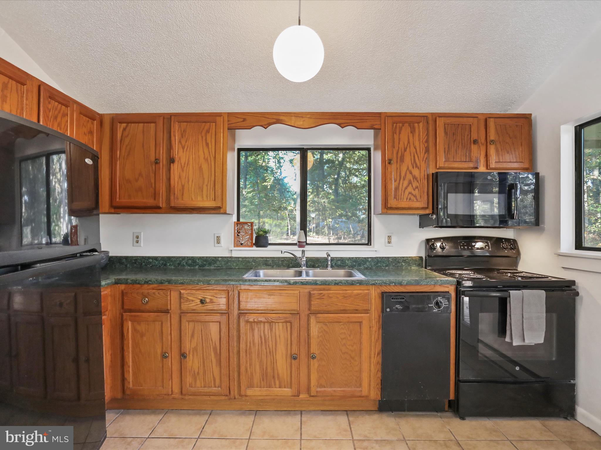 GLENWOOD FOREST - Residential