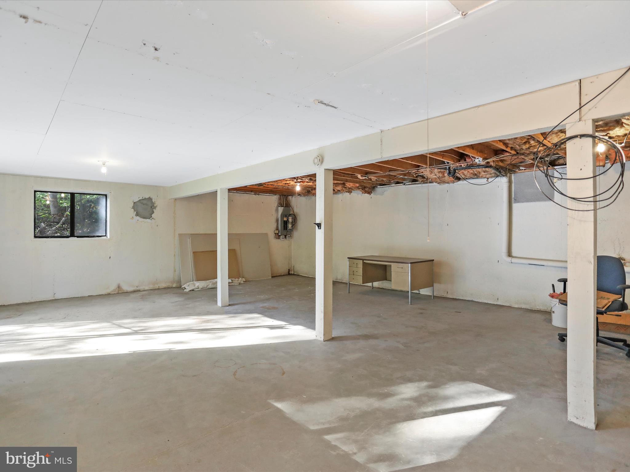 GLENWOOD FOREST - Residential