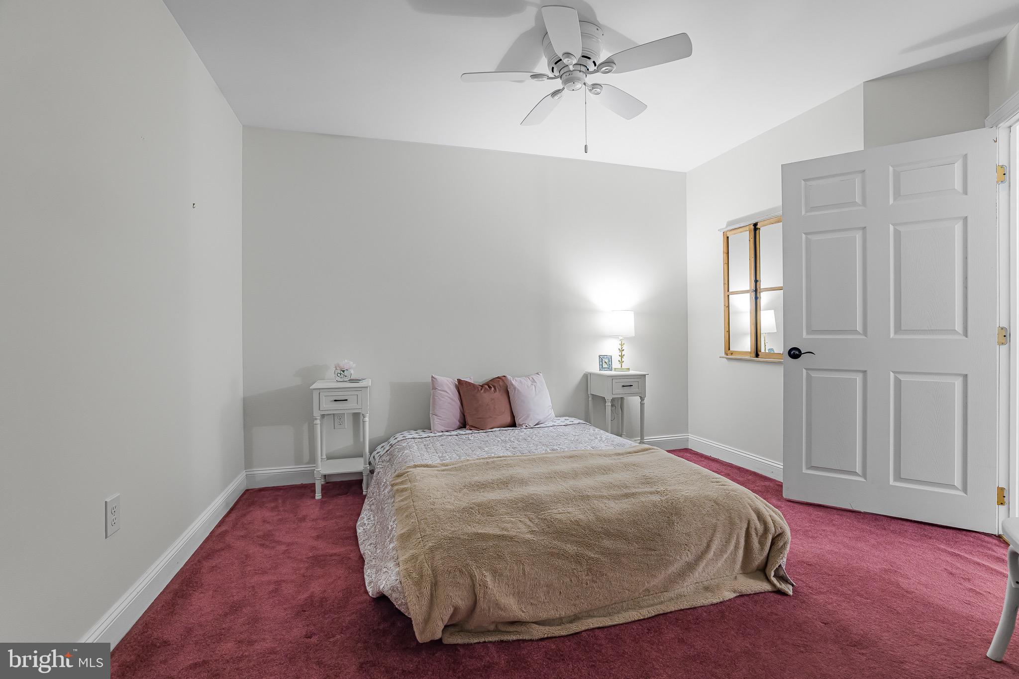 REGALWOOD - Residential