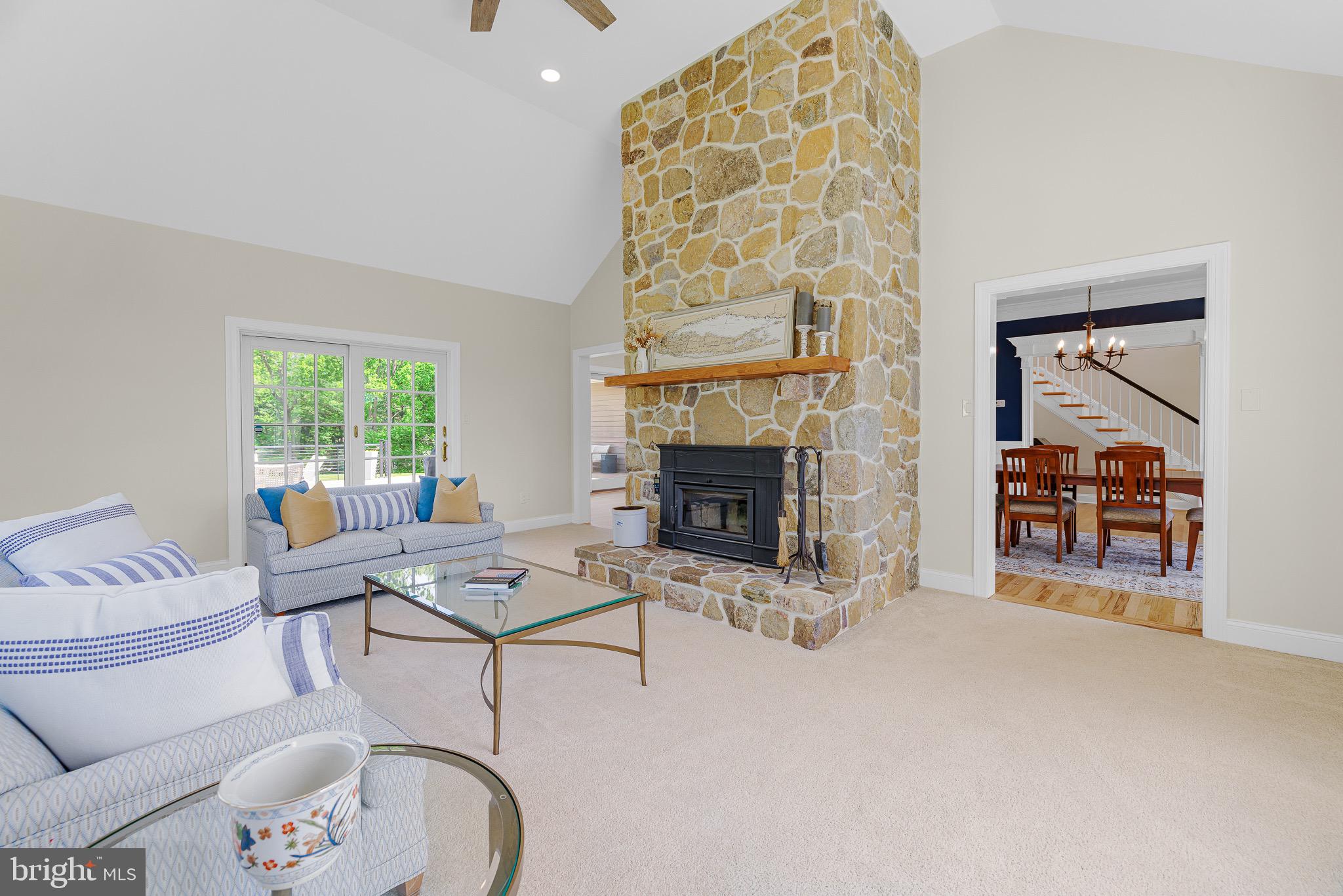 REGALWOOD - Residential