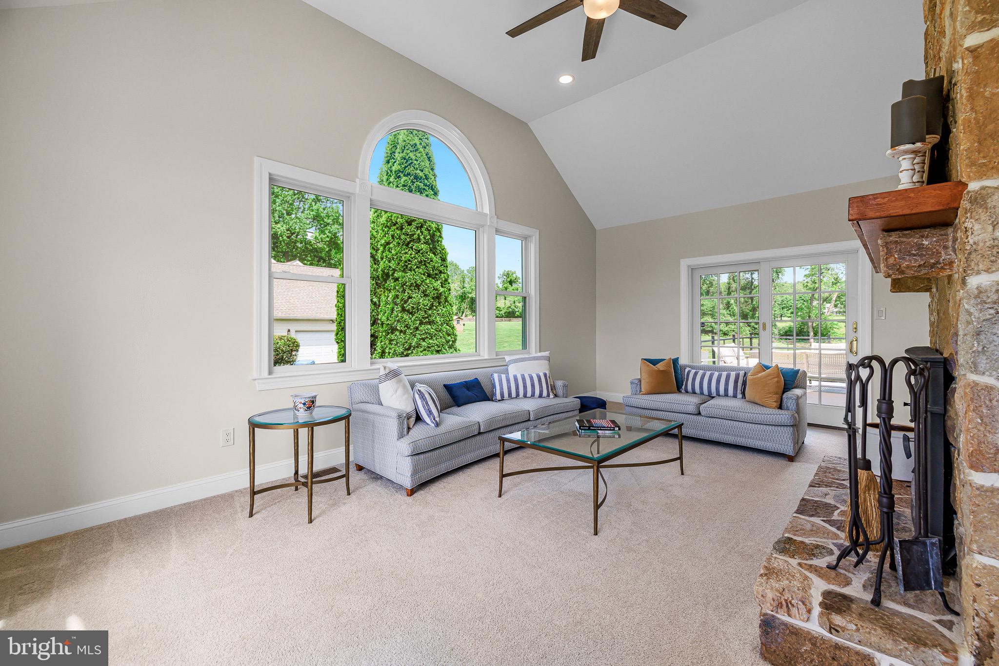 REGALWOOD - Residential