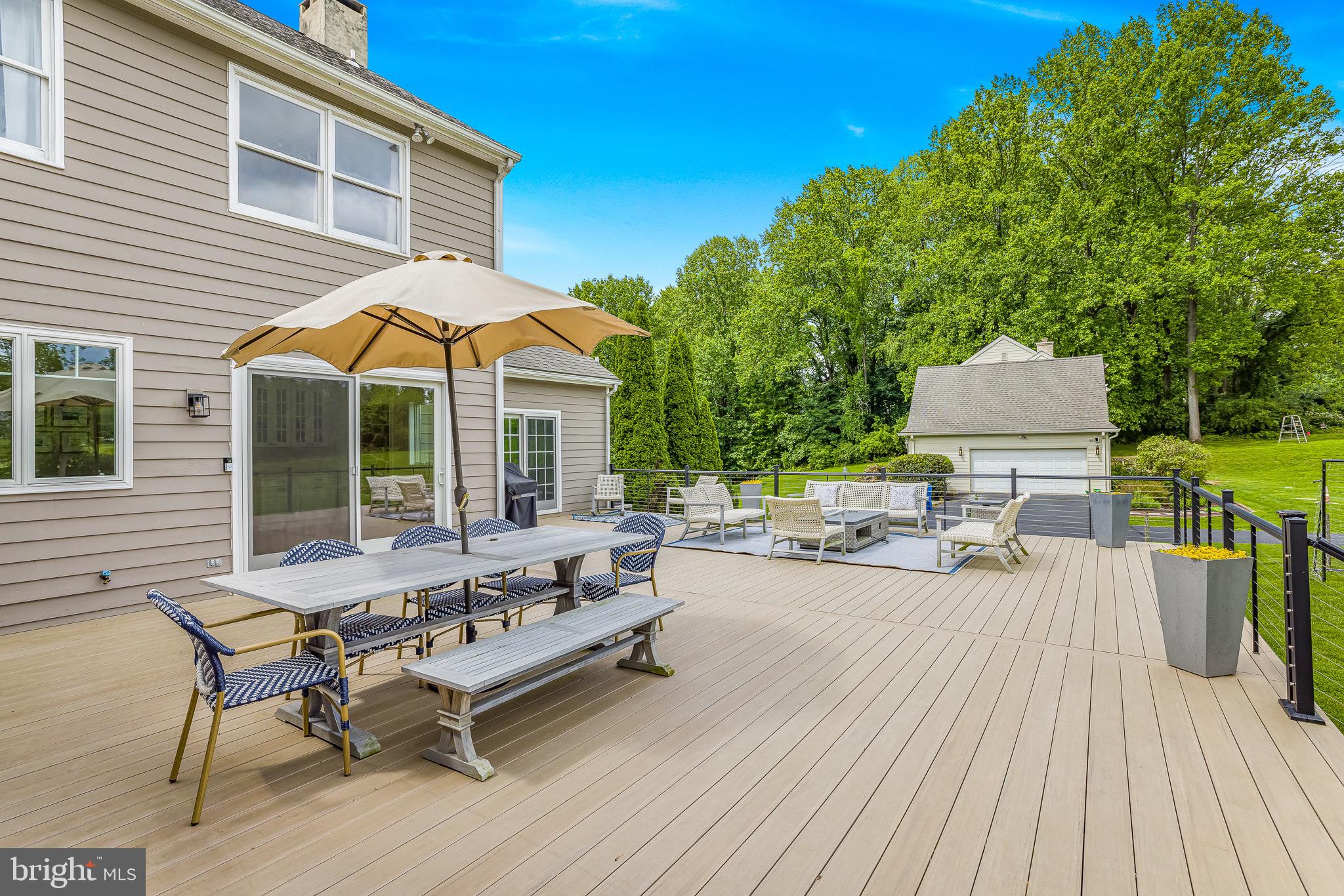 REGALWOOD - Residential