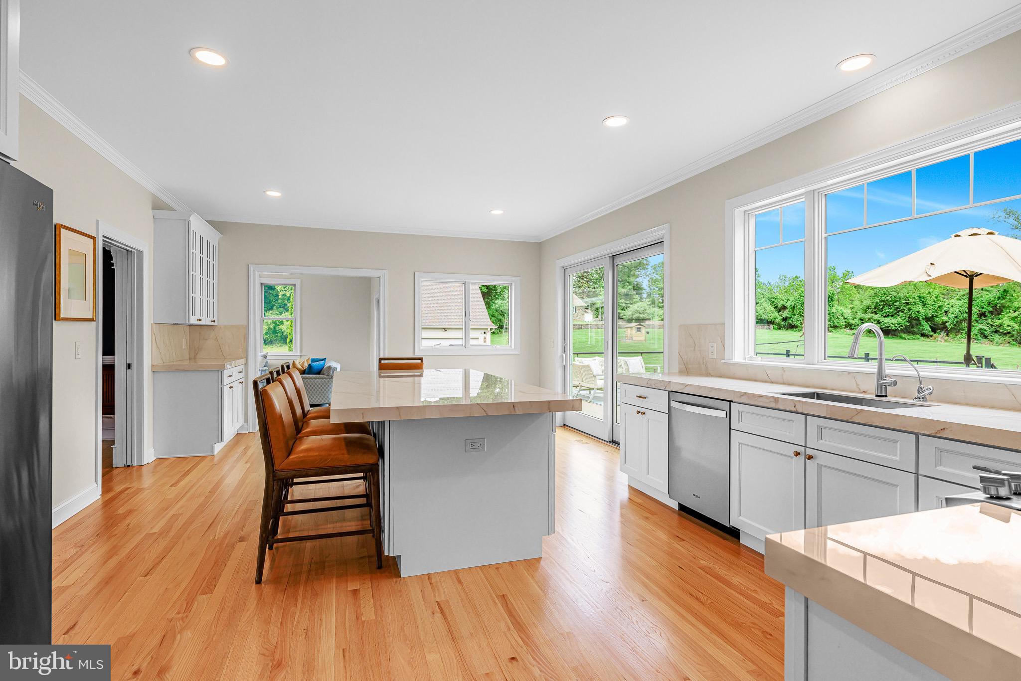 REGALWOOD - Residential