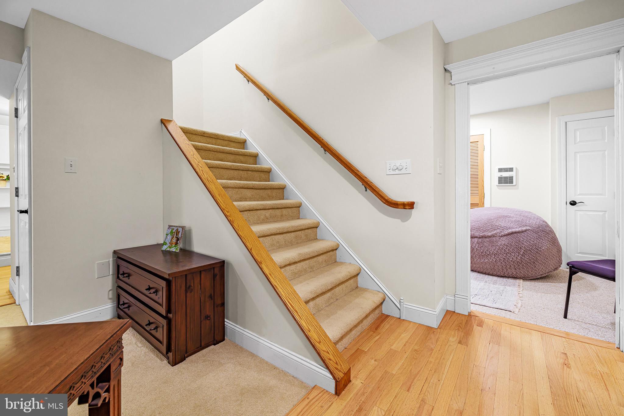 REGALWOOD - Residential