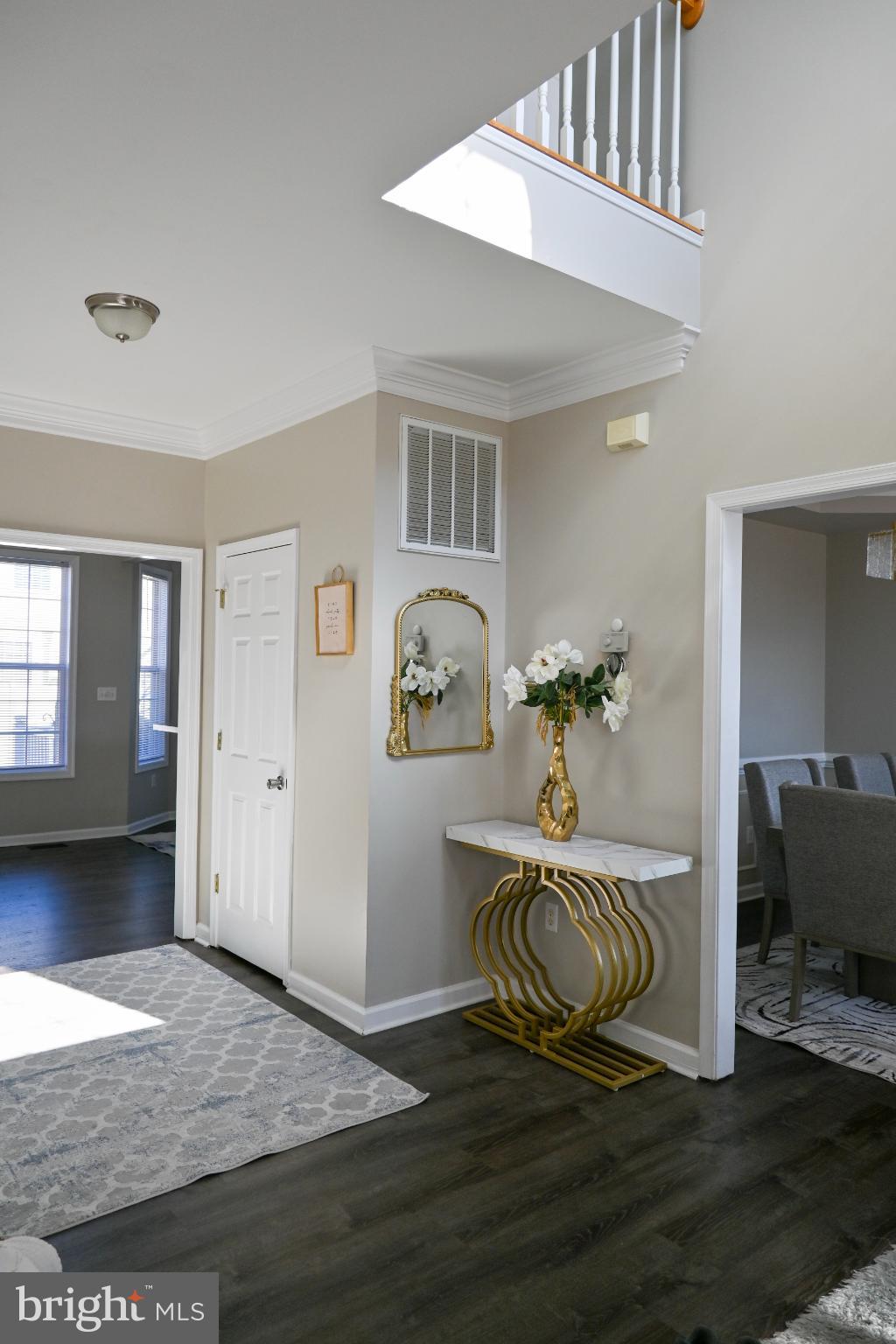 CRESTFIELD - Residential