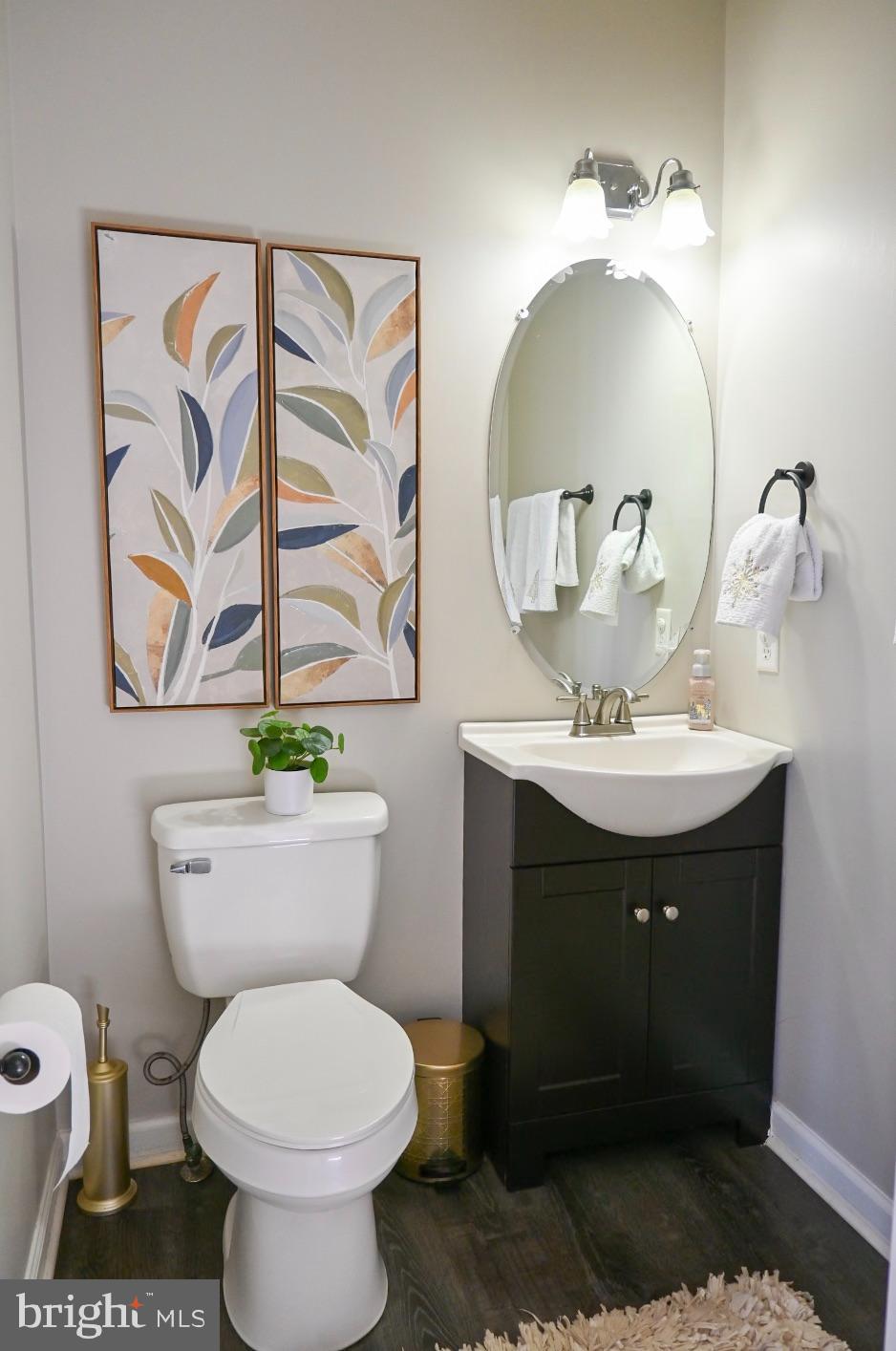 CRESTFIELD - Residential