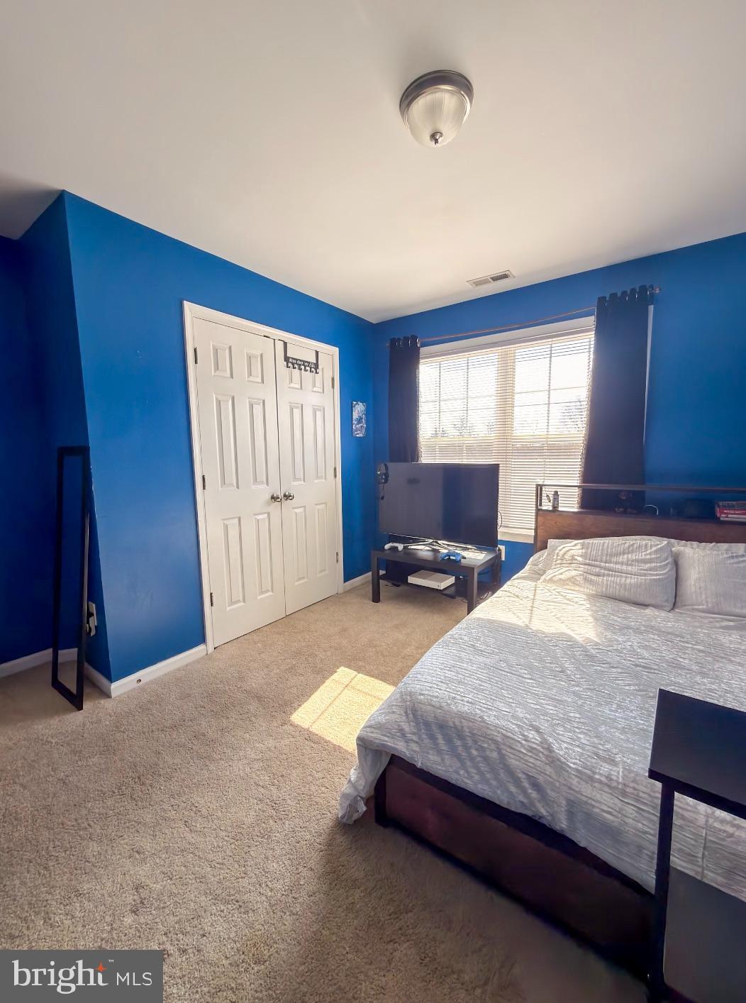 CRESTFIELD - Residential