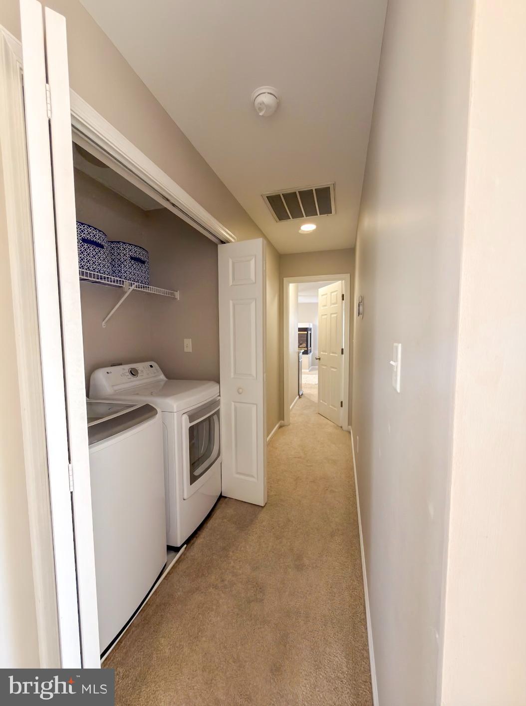 CRESTFIELD - Residential