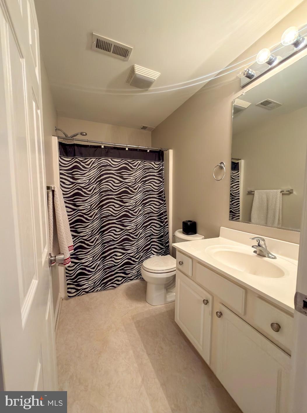 CRESTFIELD - Residential