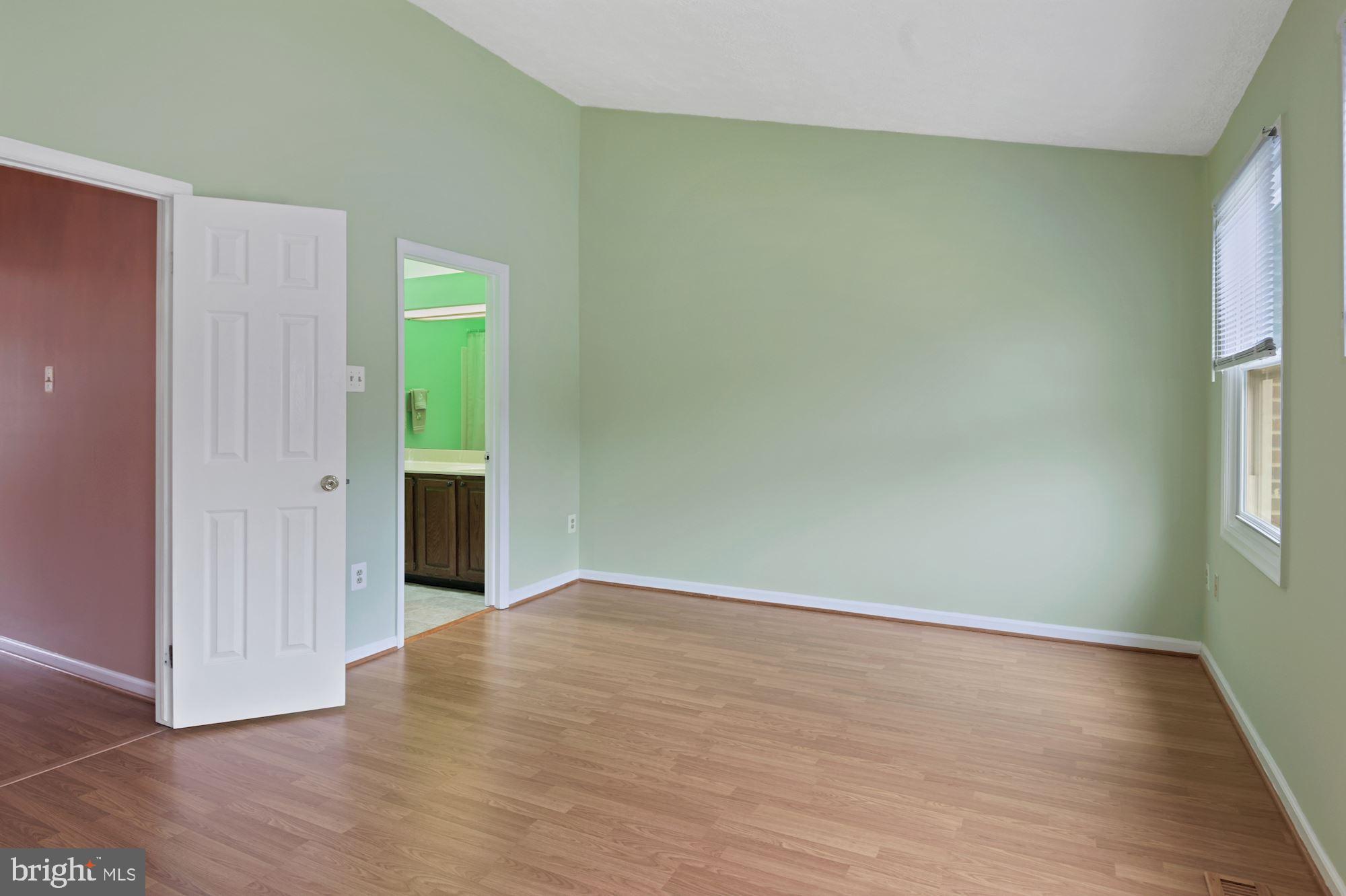 WORTHINGTON GLEN - Residential