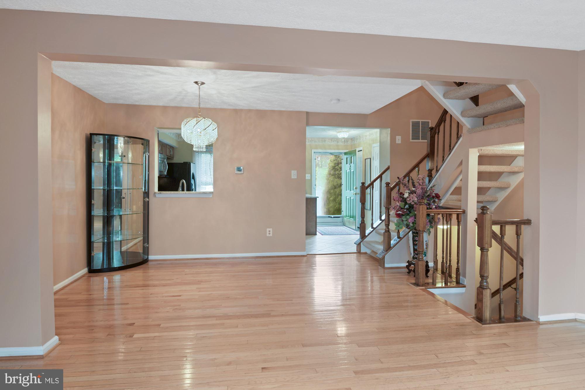 WORTHINGTON GLEN - Residential