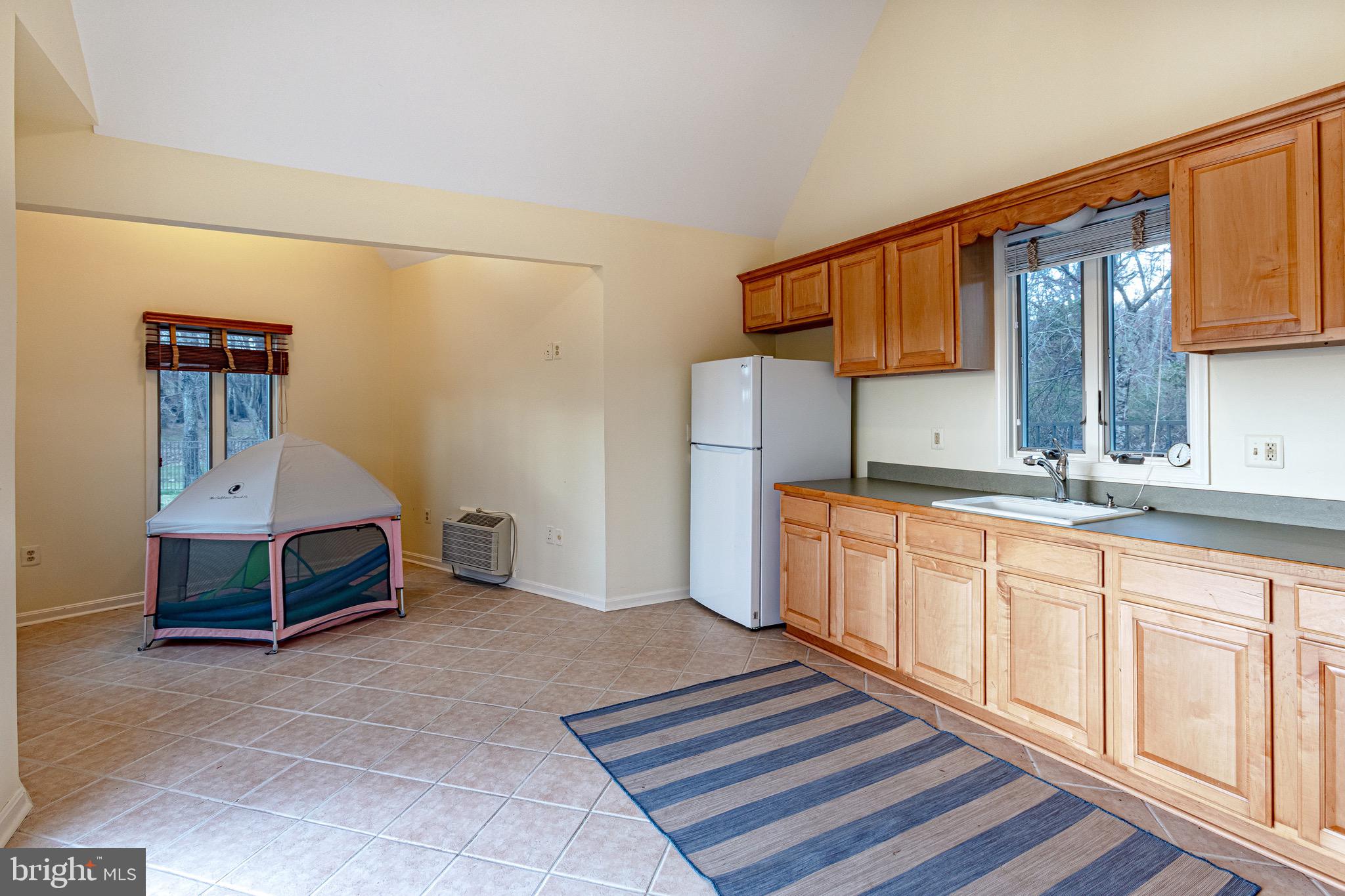 FLEETWOOD FARMS - Residential