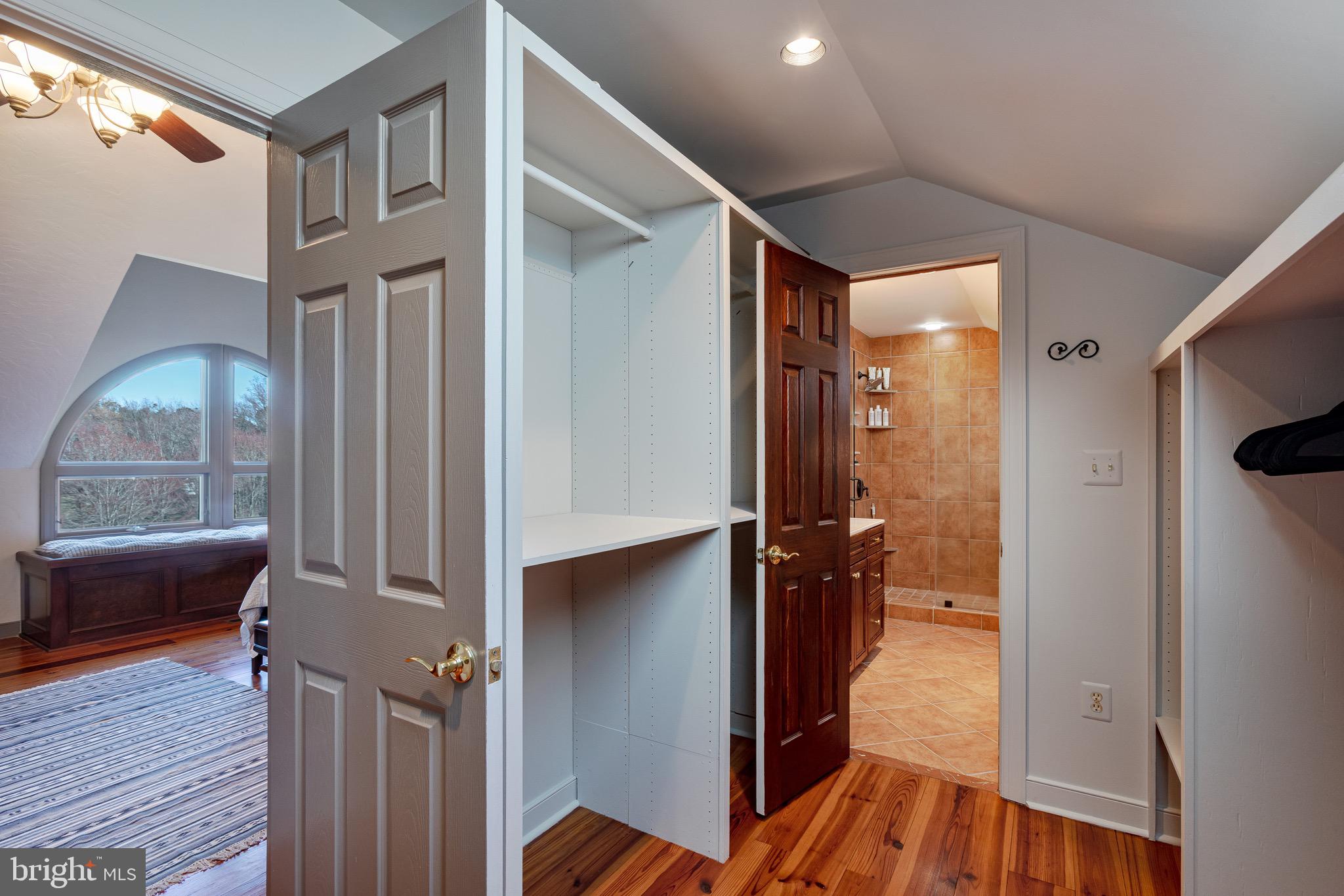 FLEETWOOD FARMS - Residential