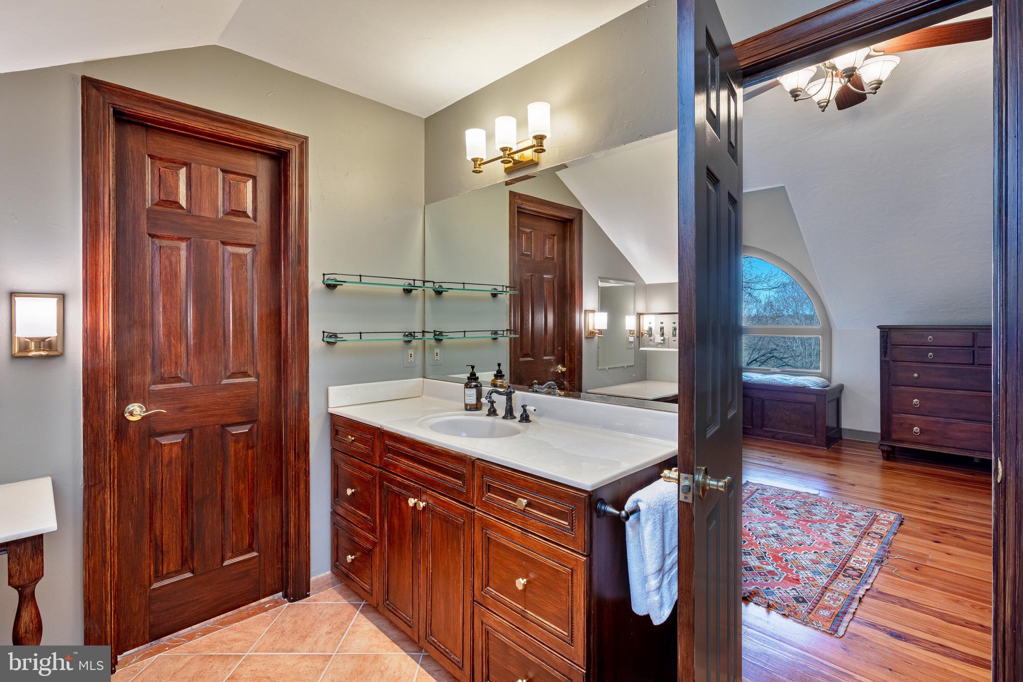 FLEETWOOD FARMS - Residential