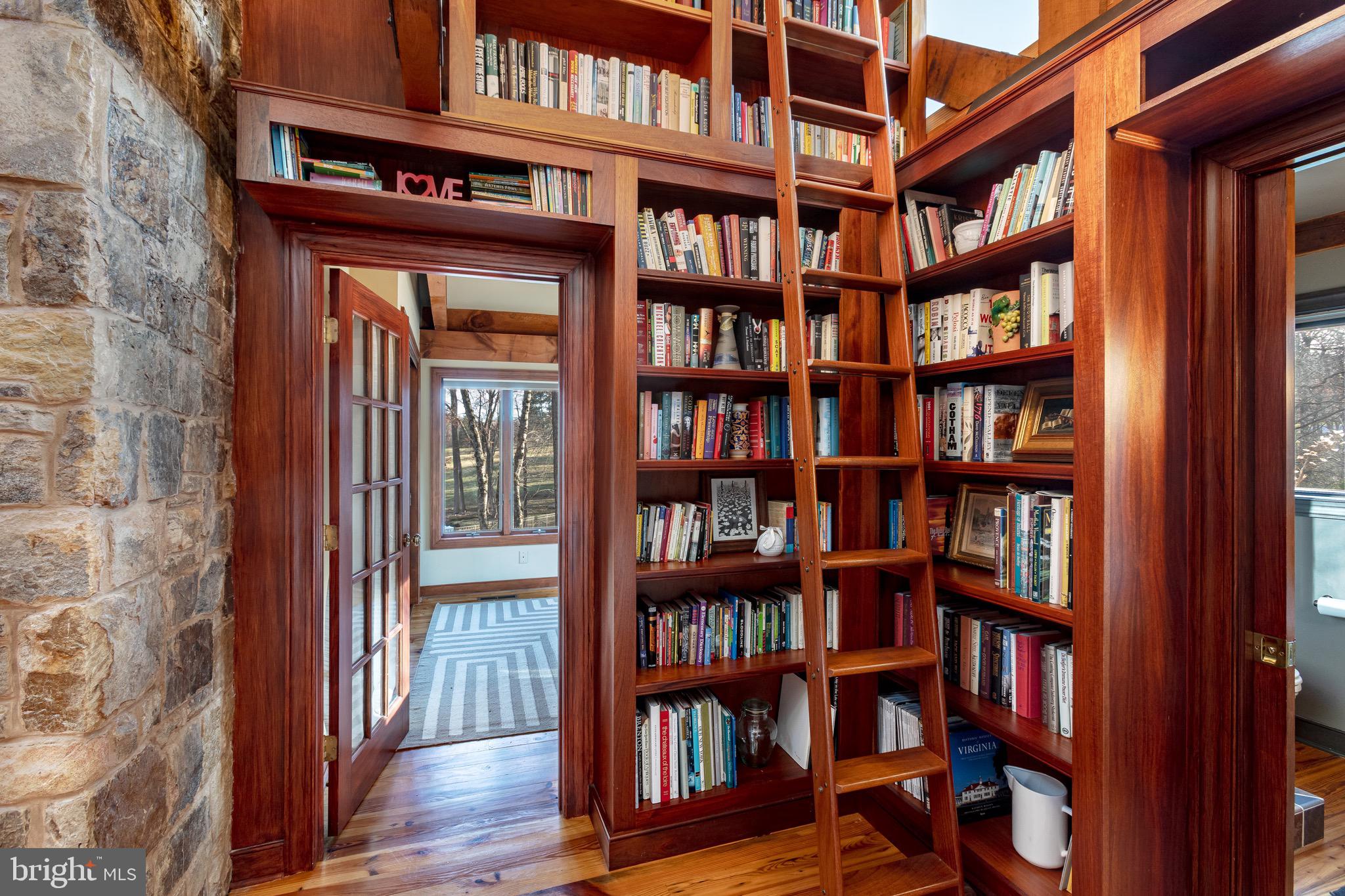 FLEETWOOD FARMS - Residential