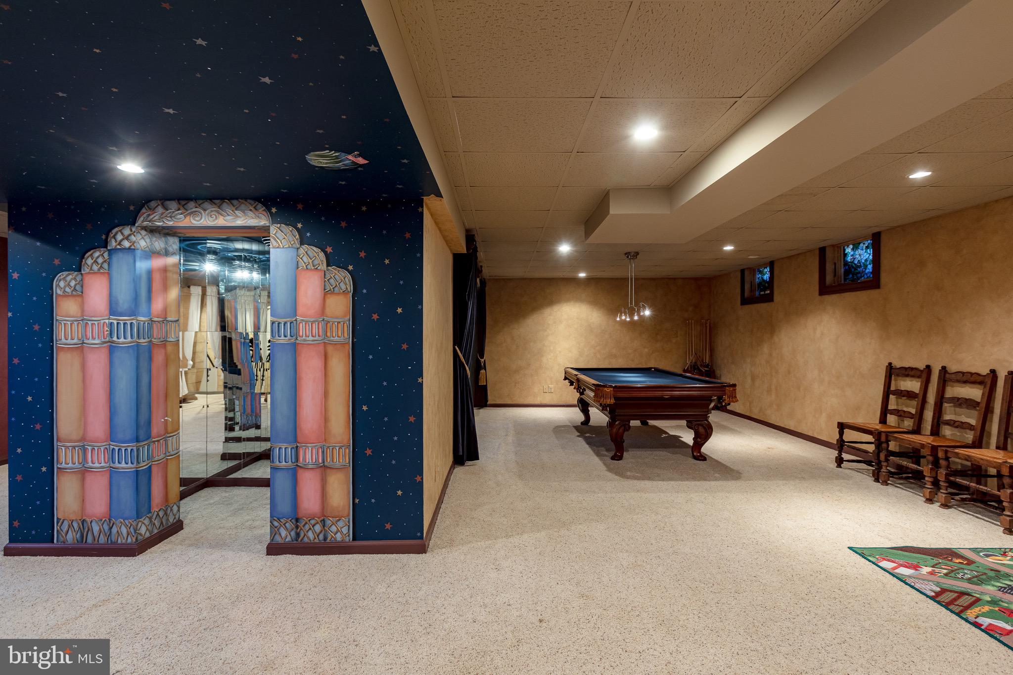 FLEETWOOD FARMS - Residential