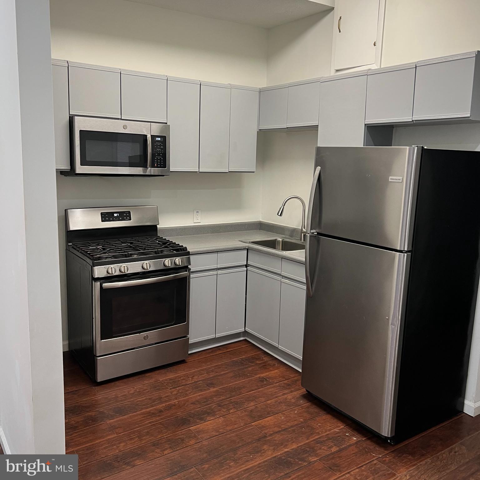 RESERVOIR HILL - Residential