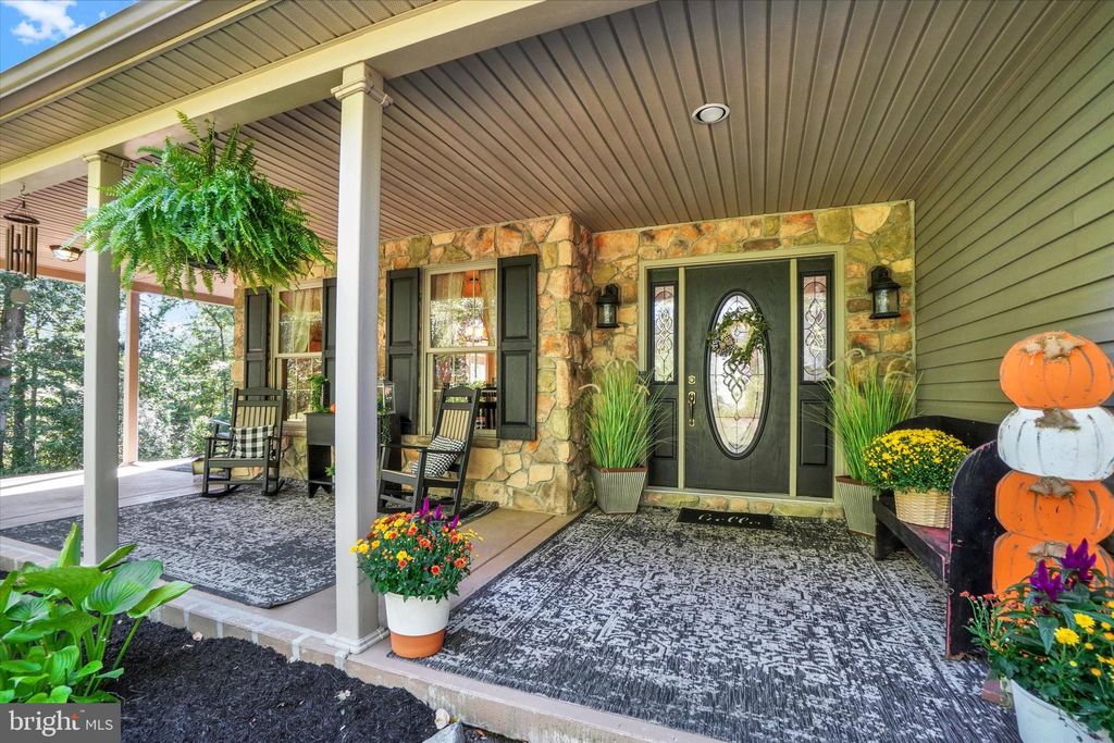 Photo of 220 Stone Head Road, DILLSBURG, PA 17019 (MLS # PAYK2089662)