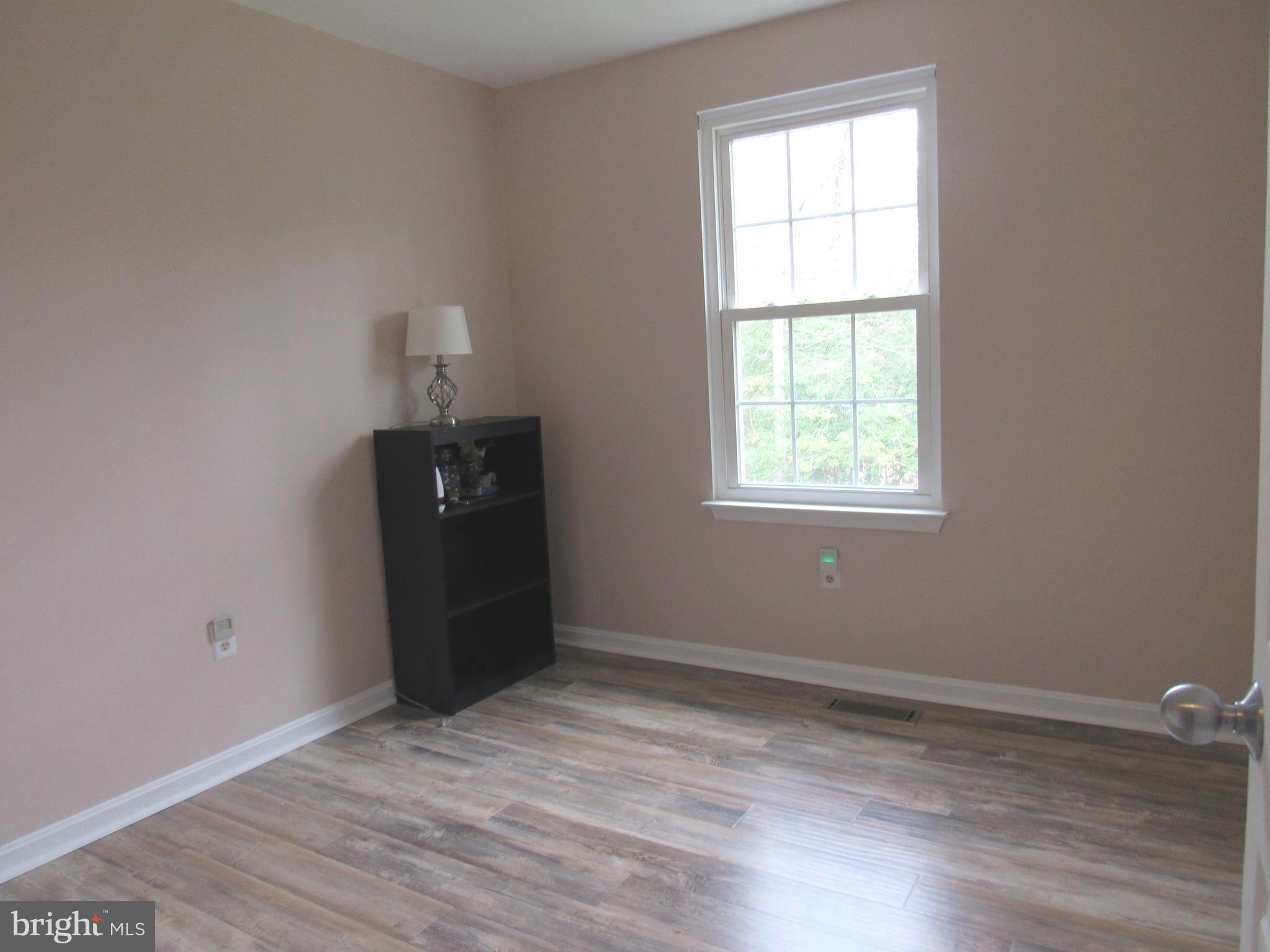 ELLENWOOD - Residential