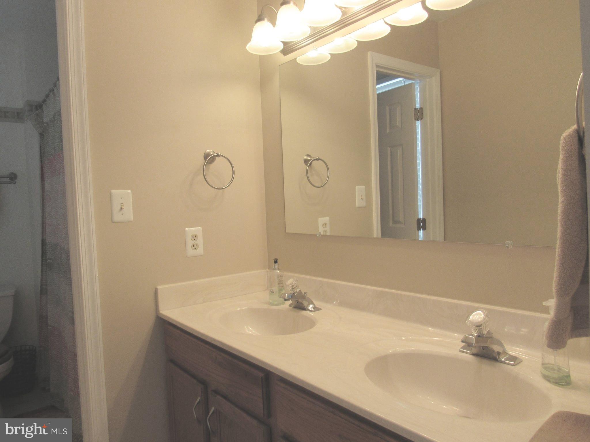 ELLENWOOD - Residential